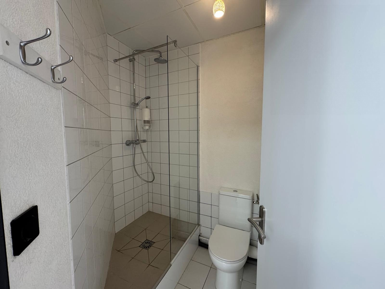 Immobilier pro à vendre à Annecy