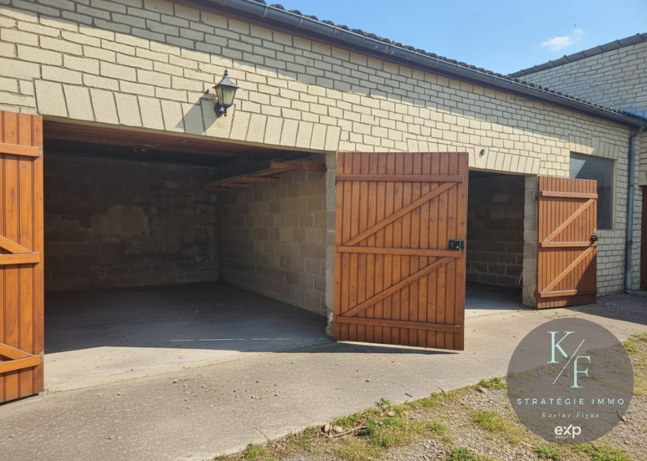 Deux garages à proximité de Gisors