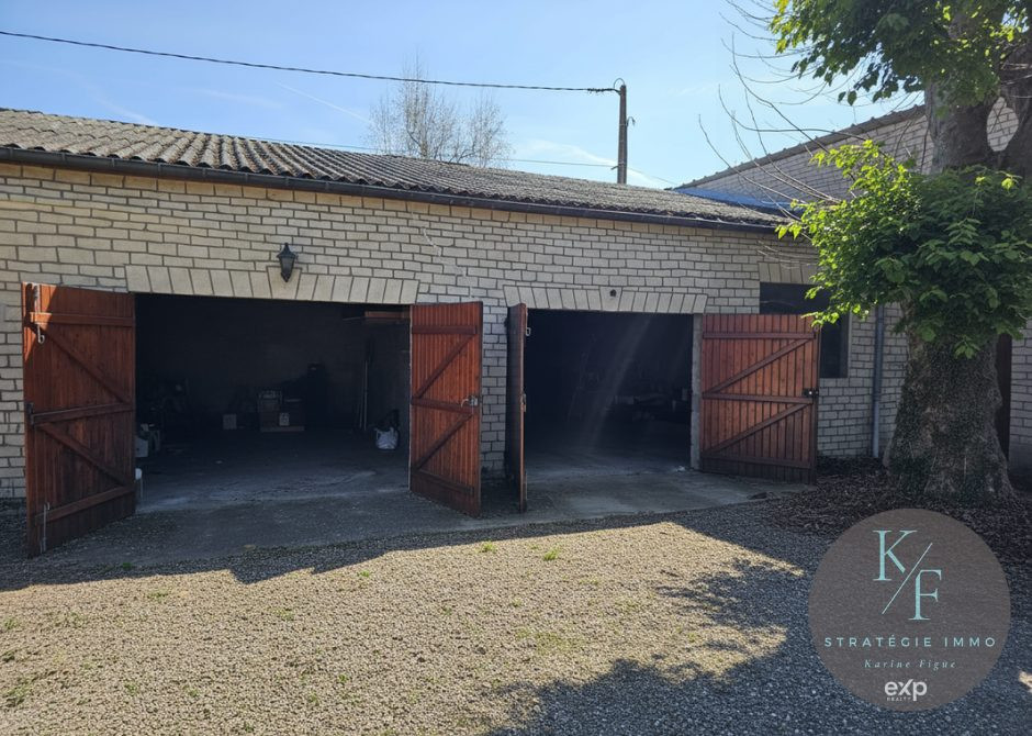 Deux garages à proximité de Gisors