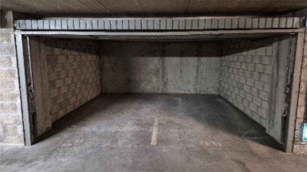 Double Garage Lyon 3 "La villette"