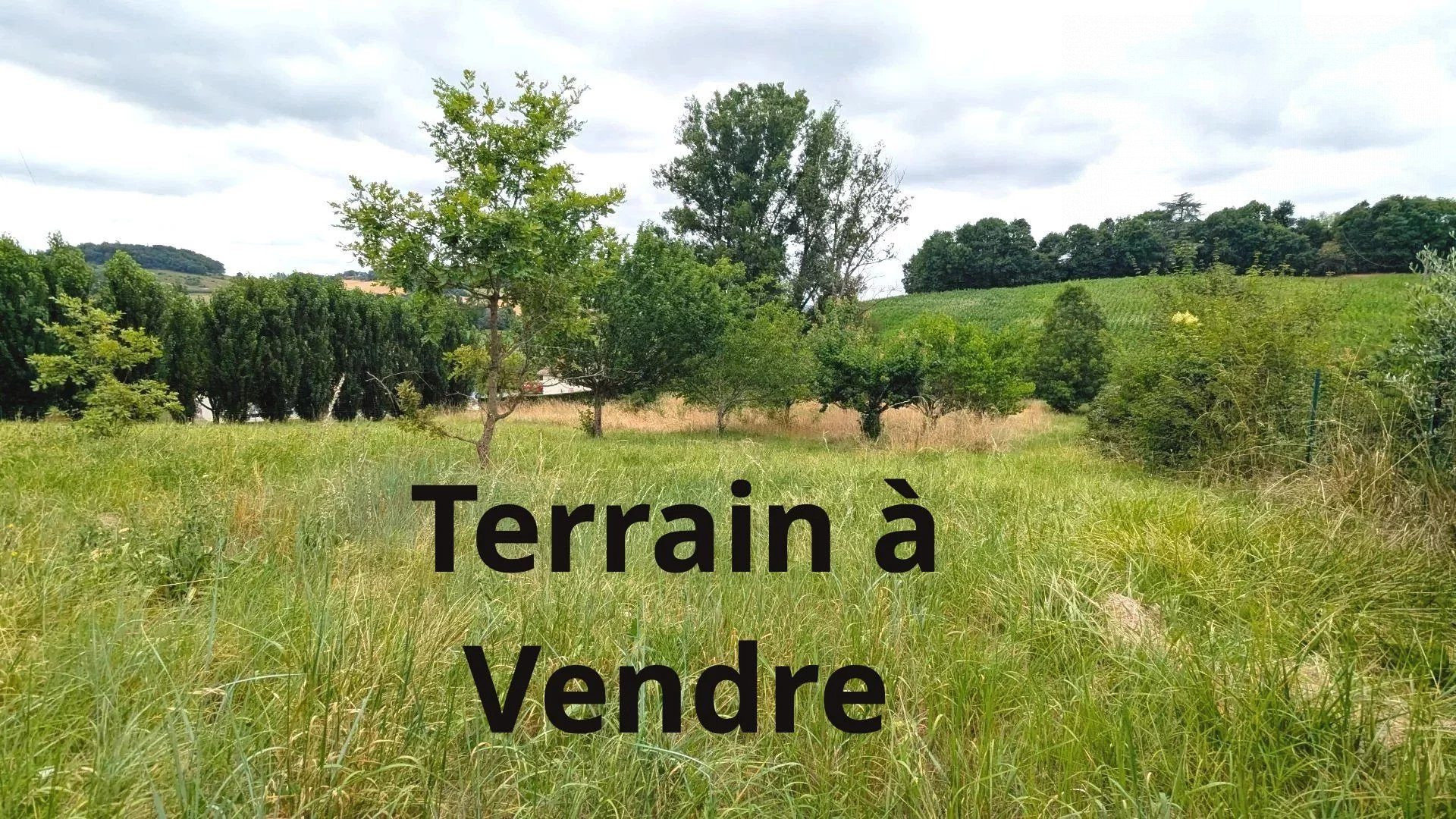 Terrain à bâtir de 2 970 m²