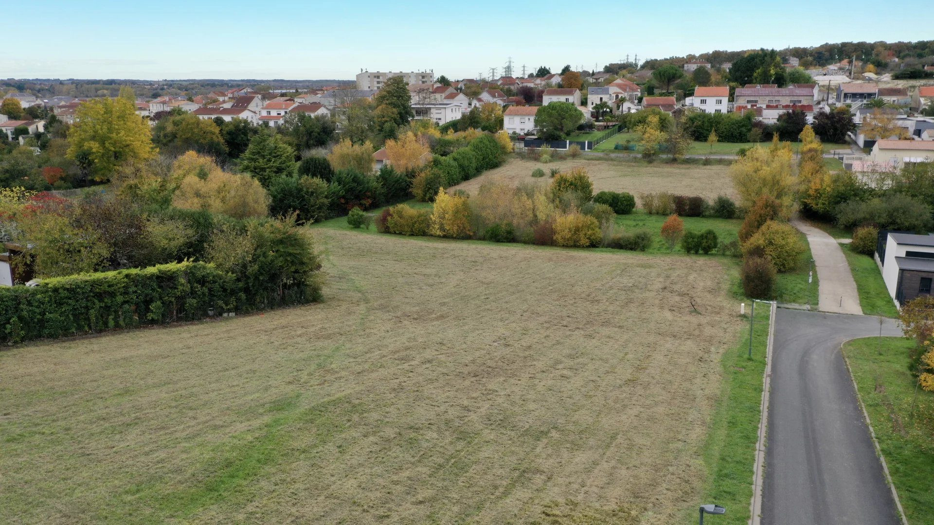 Terrains constructibles viabilisés à Saintes – Hors zone inondable – Les Jardins Tillaud · 61 500 €