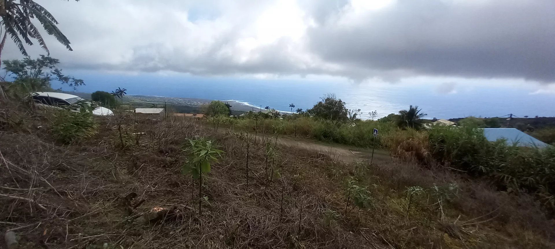 À vendre : Terrain La Chaloupe Saint-Leu – Vue panoramique sur la côte de Saint-Leu