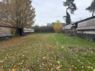Buildable land in GENILLÉ (37460) of approximately 3,000 m². 4