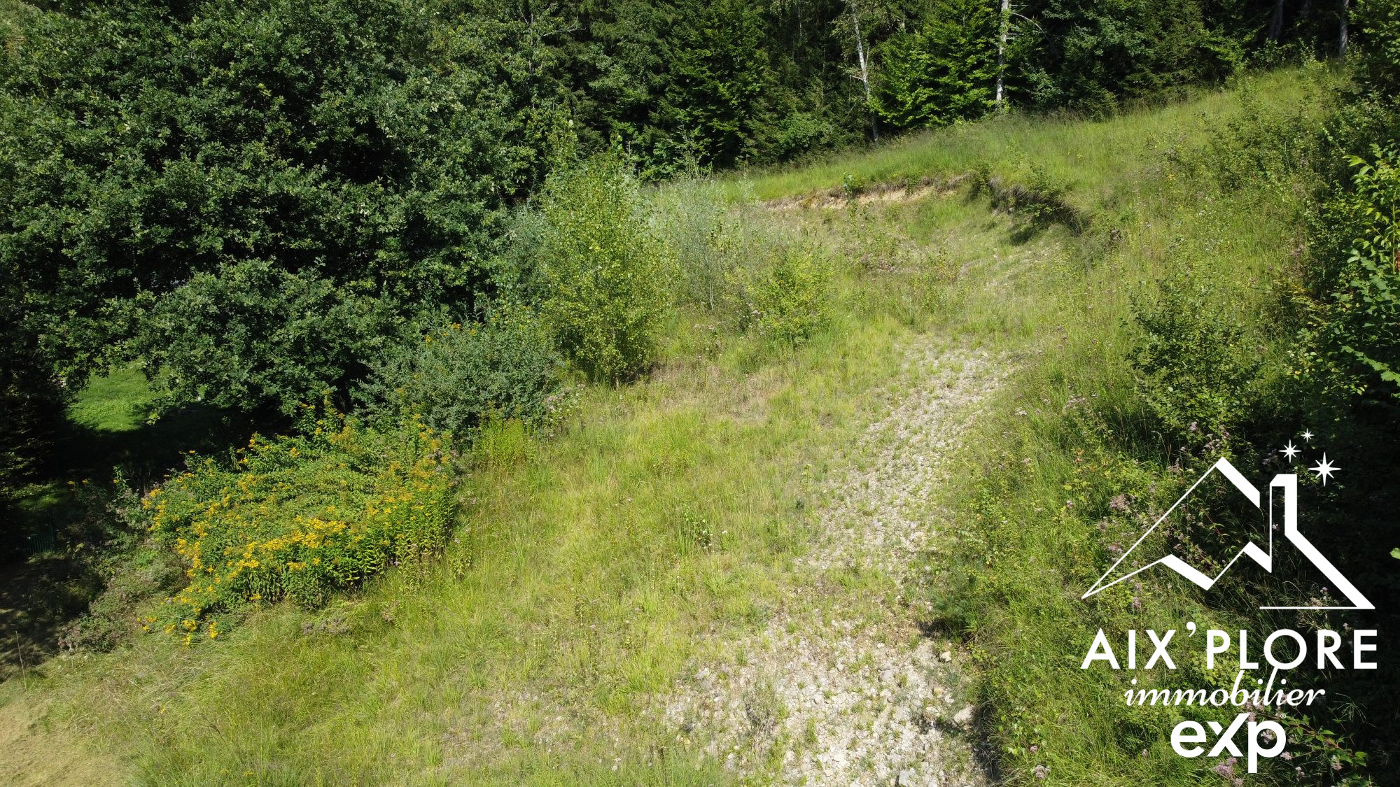 Terrain 800 m² · à Marcieux · 800 m² · 109 000 €