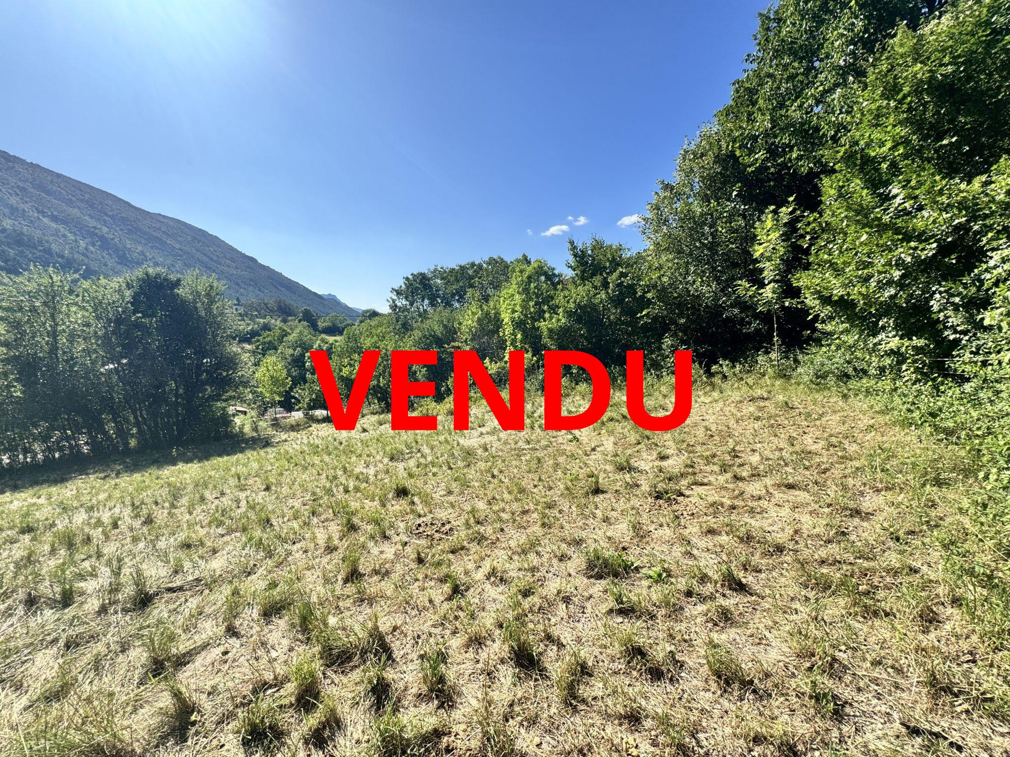 La garde , gorges du verdon , un terrain de 920 M2 costructible · 65 000 €