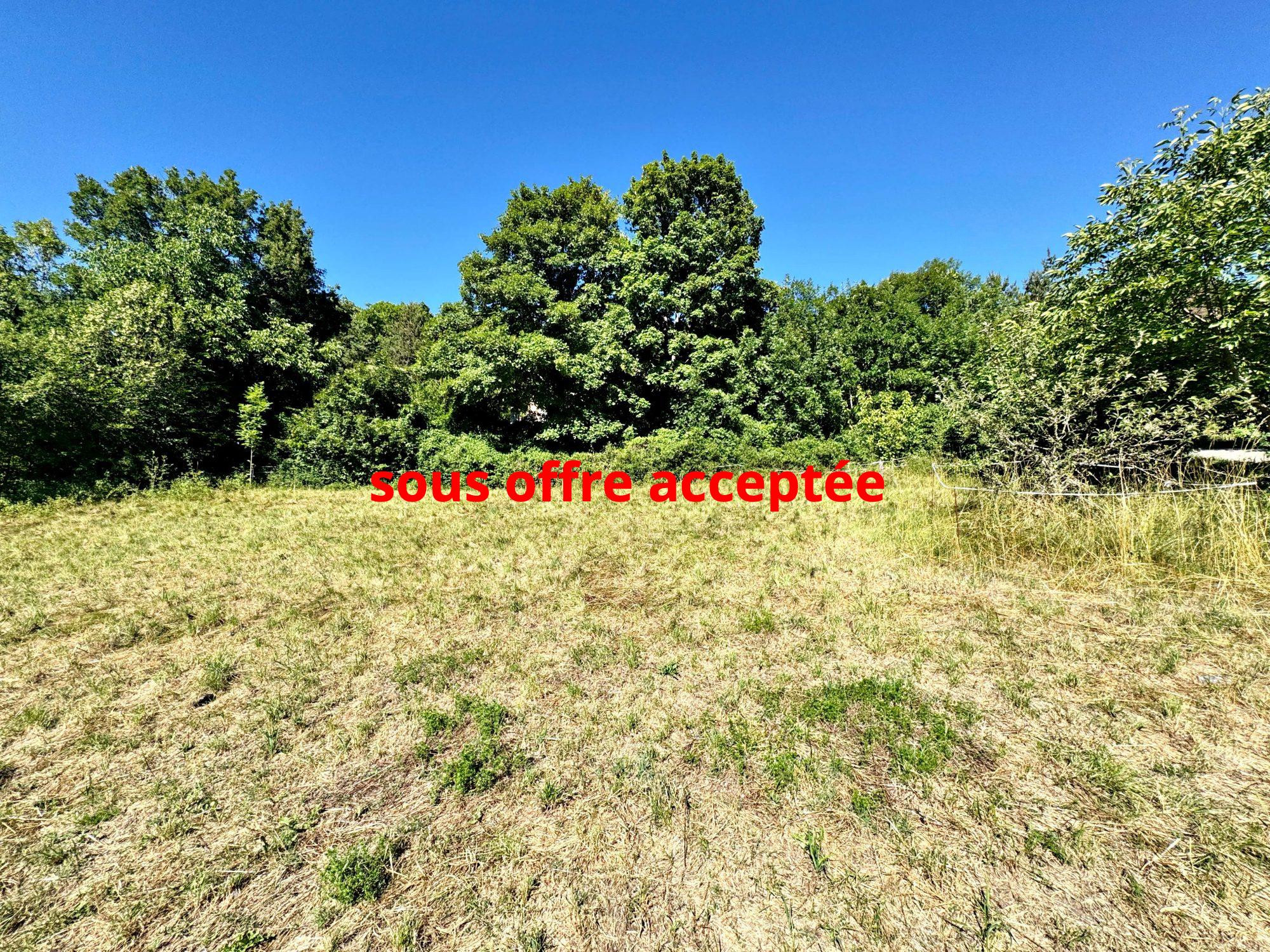 La garde , gorges du verdon , un terrain de 920 M2 costructible