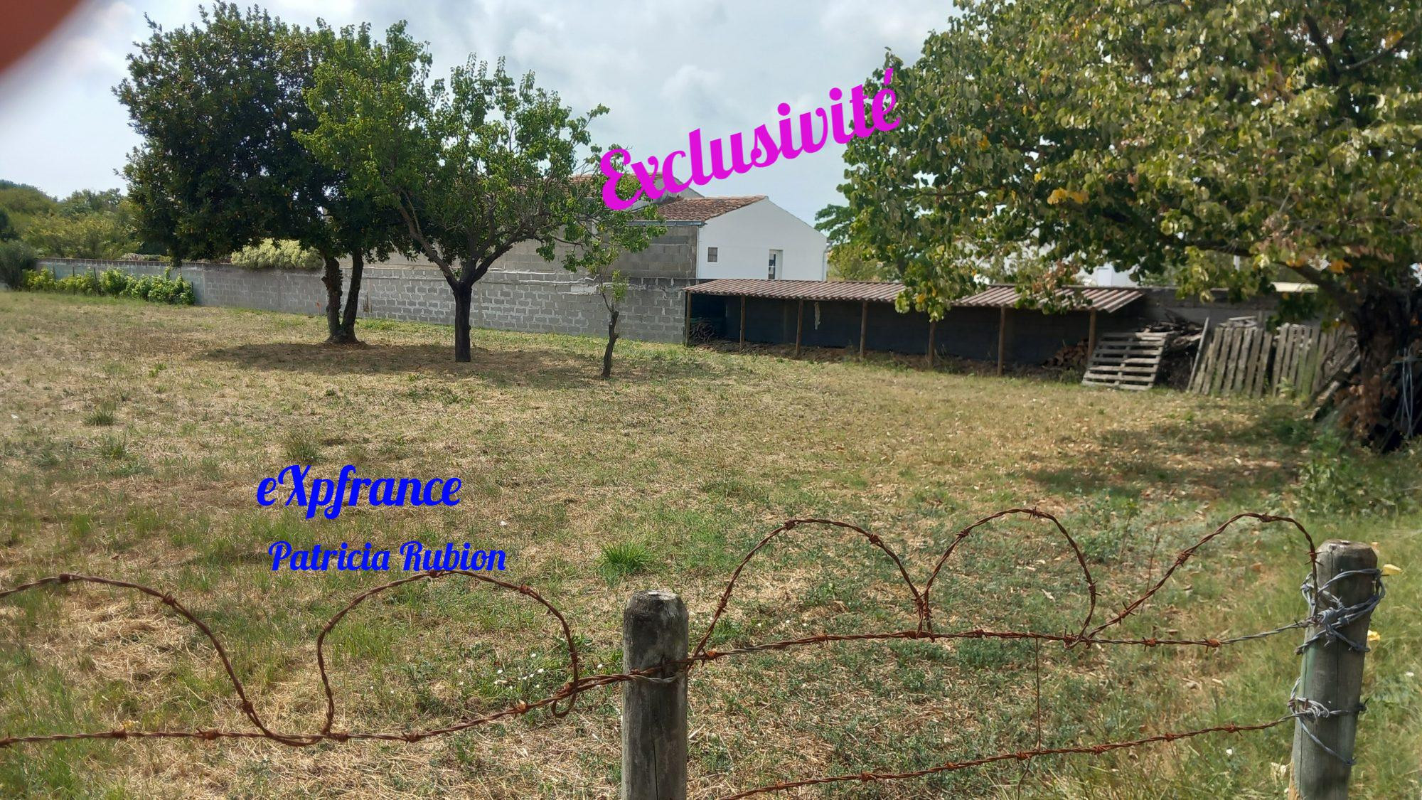 Terrain de 687m2 constructible · à Dolus-d'Oléron · 232 141 €