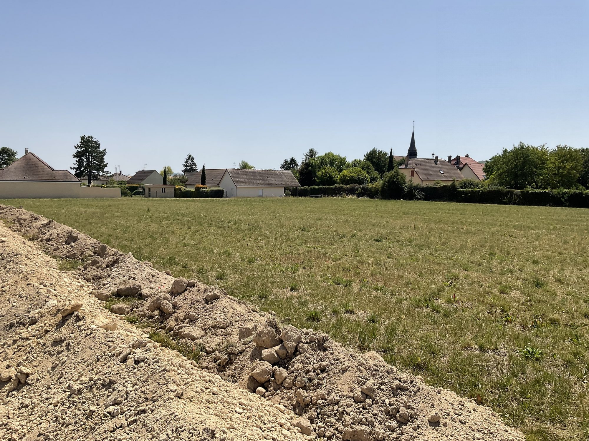 TERRAIN à Batir de 739 m2