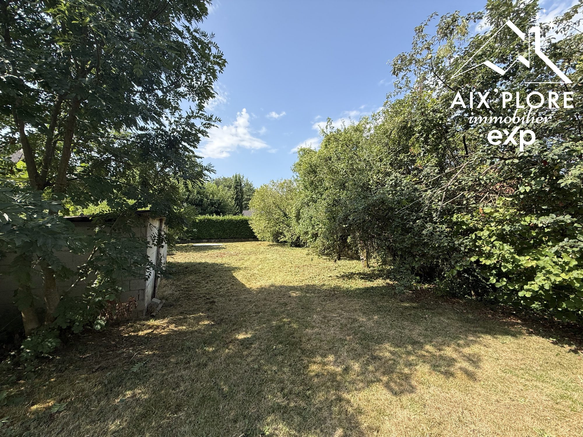 TERRAIN CONSTRUCTIBLE - DRUMETTAZ CLARAFOND - 490M2