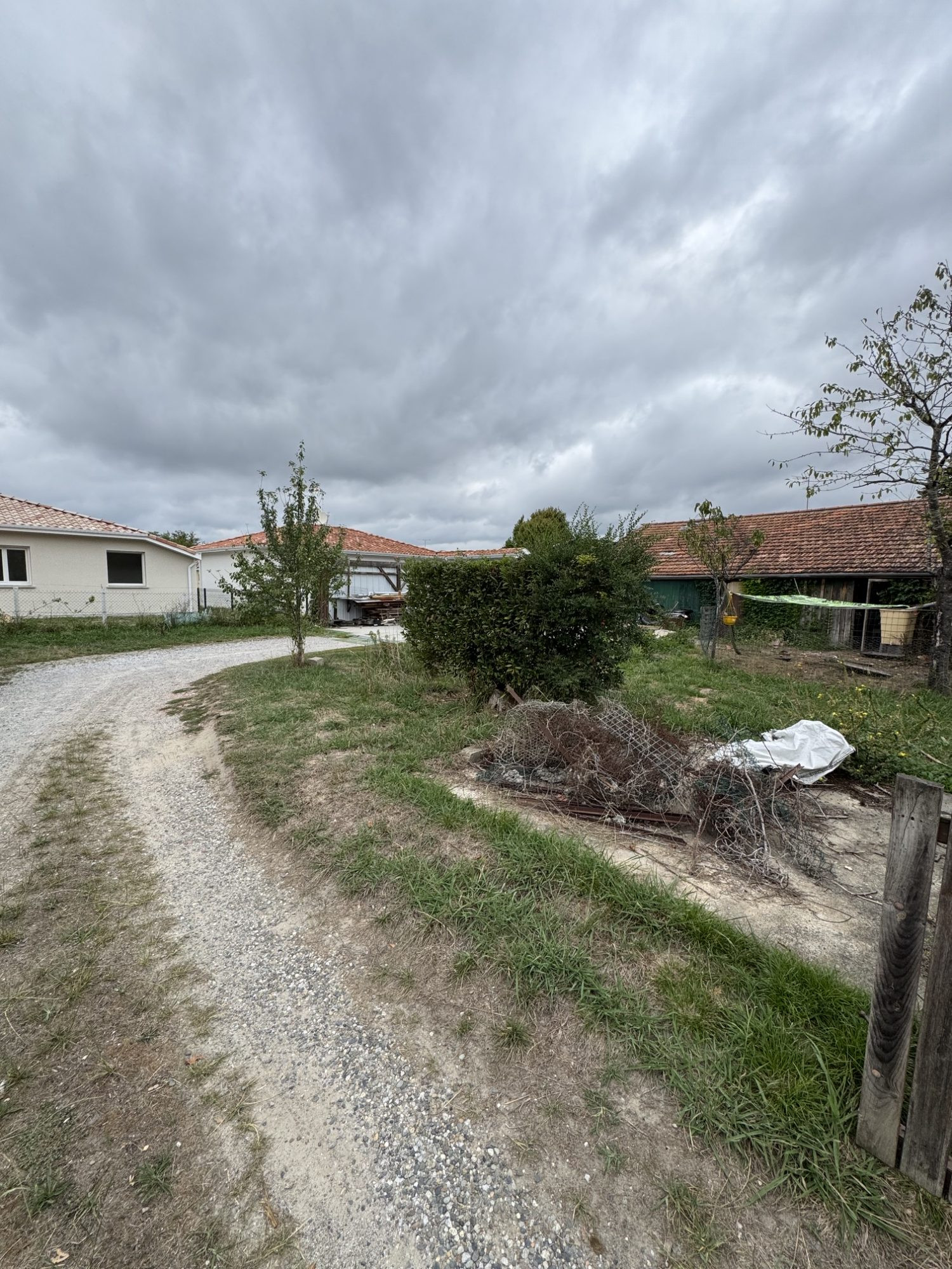 Land for sale in Narrosse
