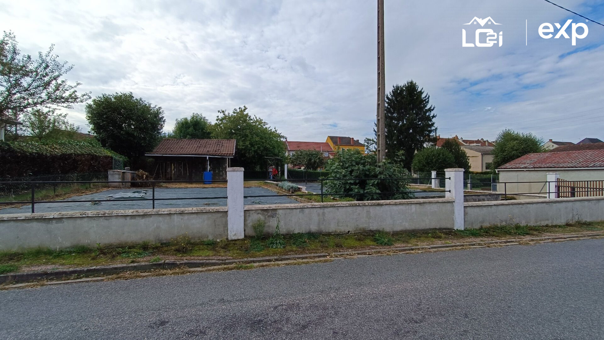 Agricultural for sale in Montceau-les-Mines