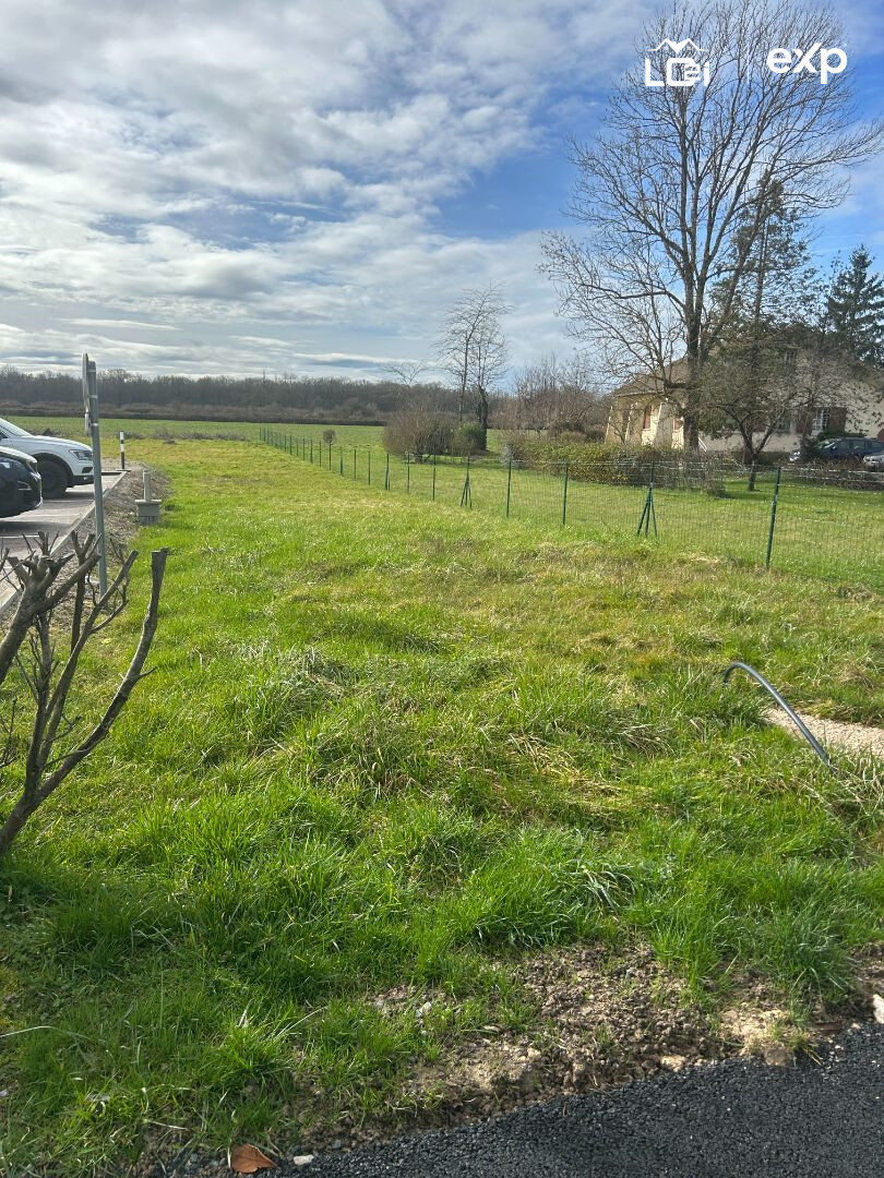 Buildable for sale in Dracy-le-Fort