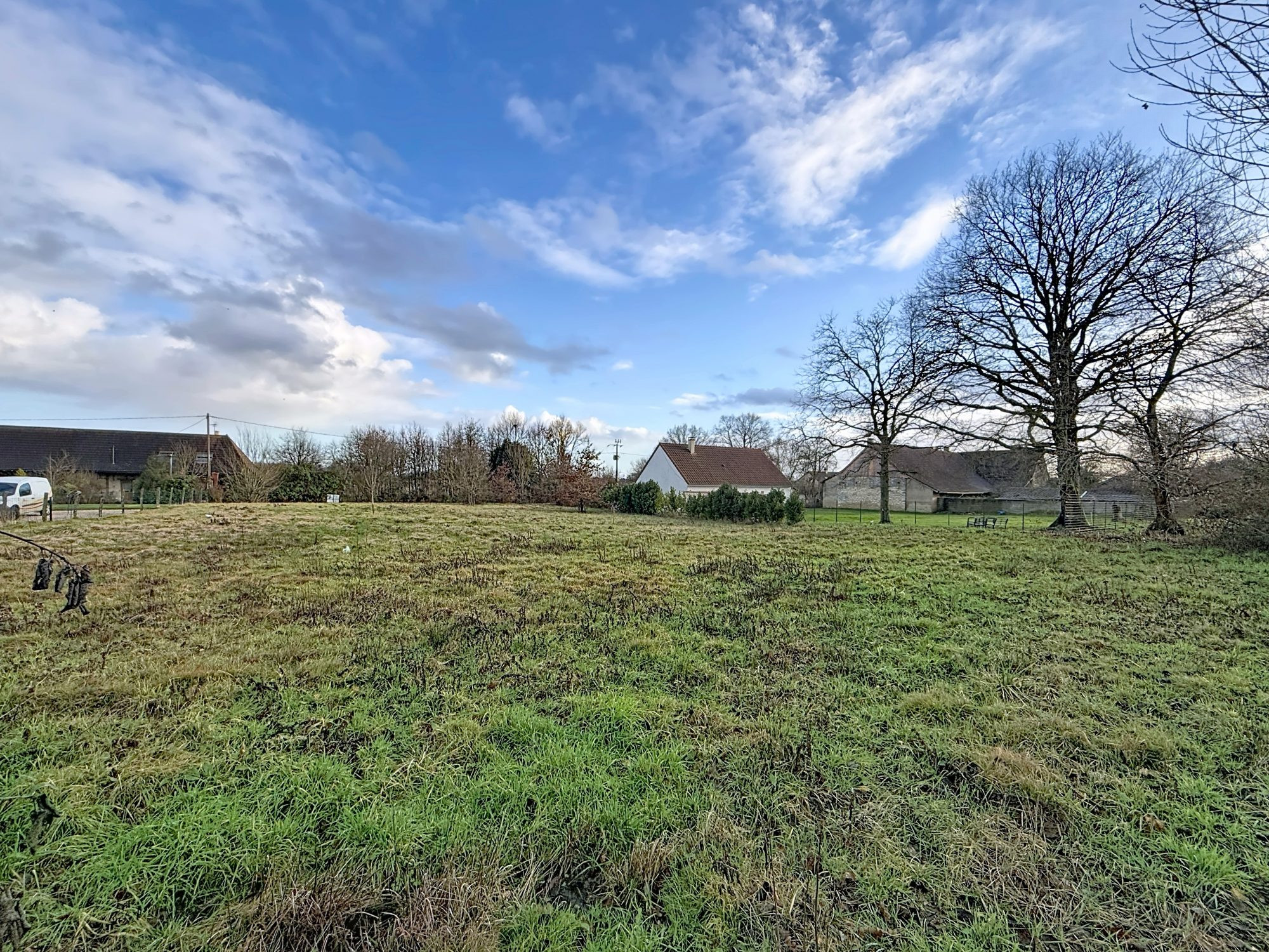 Terrain for sale in Saint-Étienne-en-Bresse