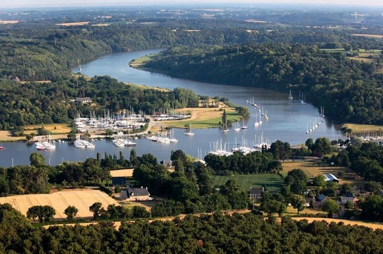 Terrain constructible proche port folleux · à Nivillac · 68 000 €