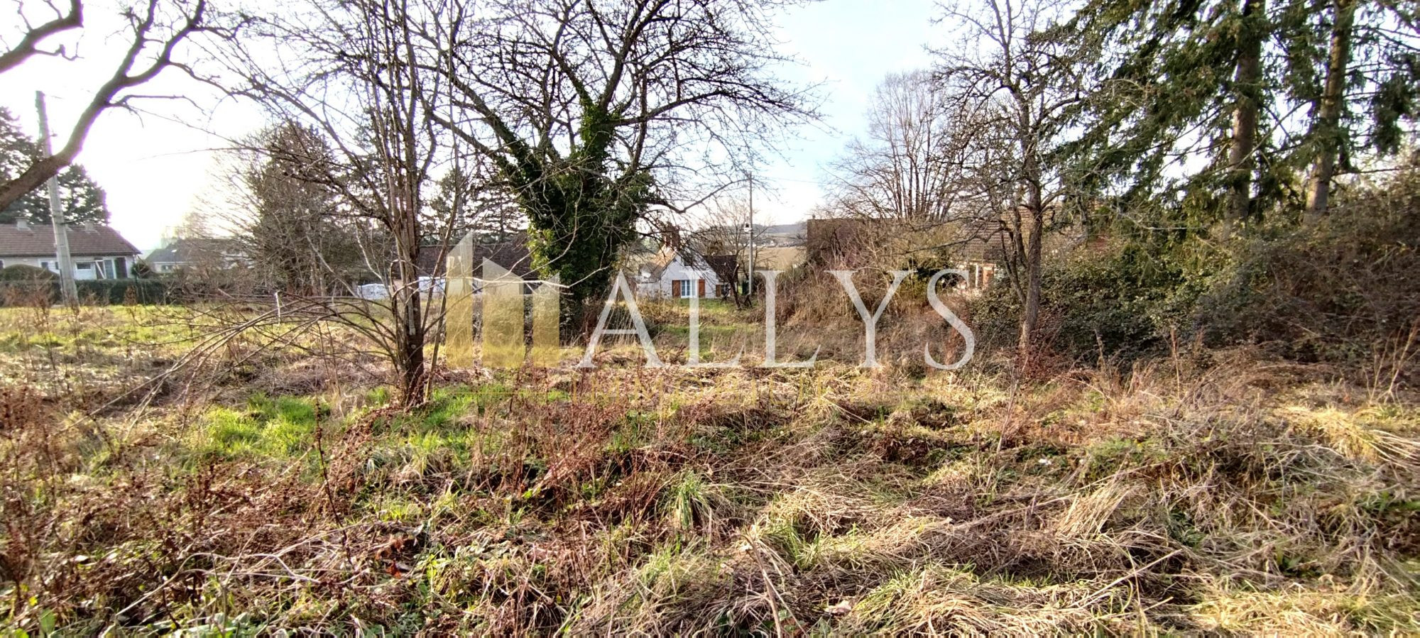 Terrain à bâtir 837m² · à Trie-Château · 107 440 €