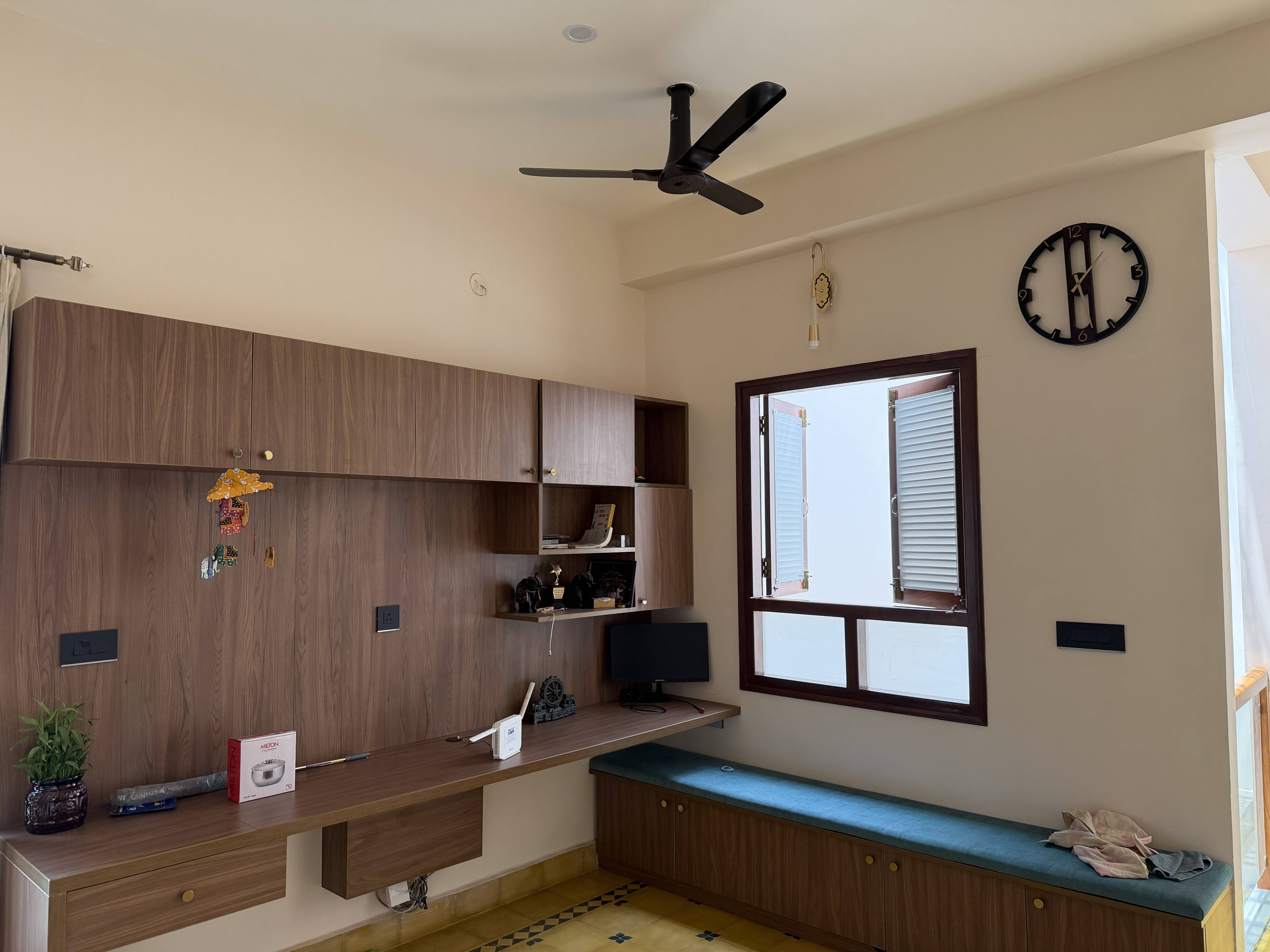 Residential for sale in Bangalore Division, 164, KPSC Layout 1st Main Rd, Agrahara, Agrahara, Bangalore Division, India, Karnataka, 560064, 4800 ft²