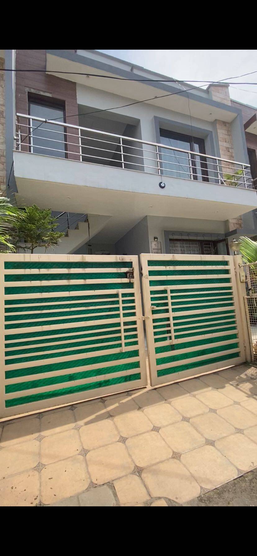 Sunny Enclave