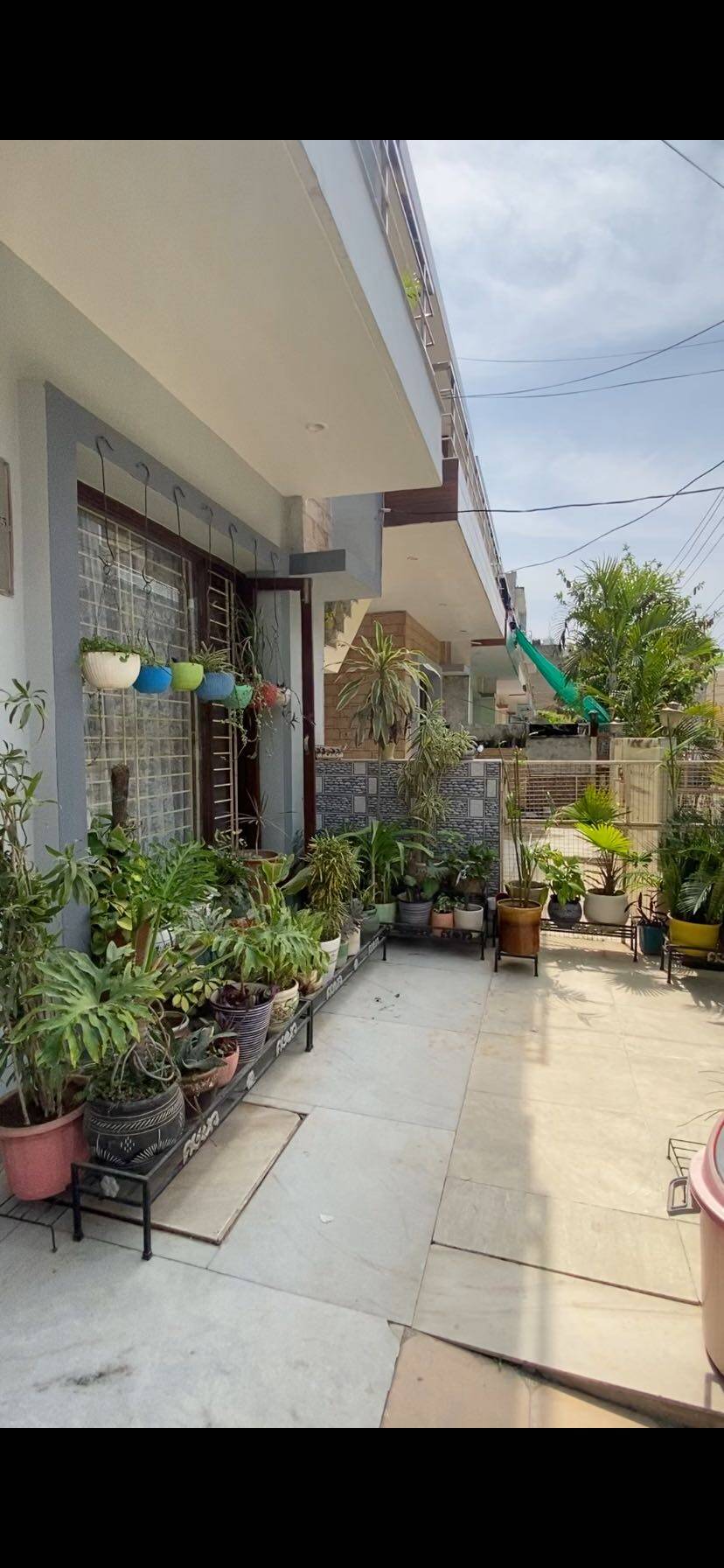 Sunny Enclave