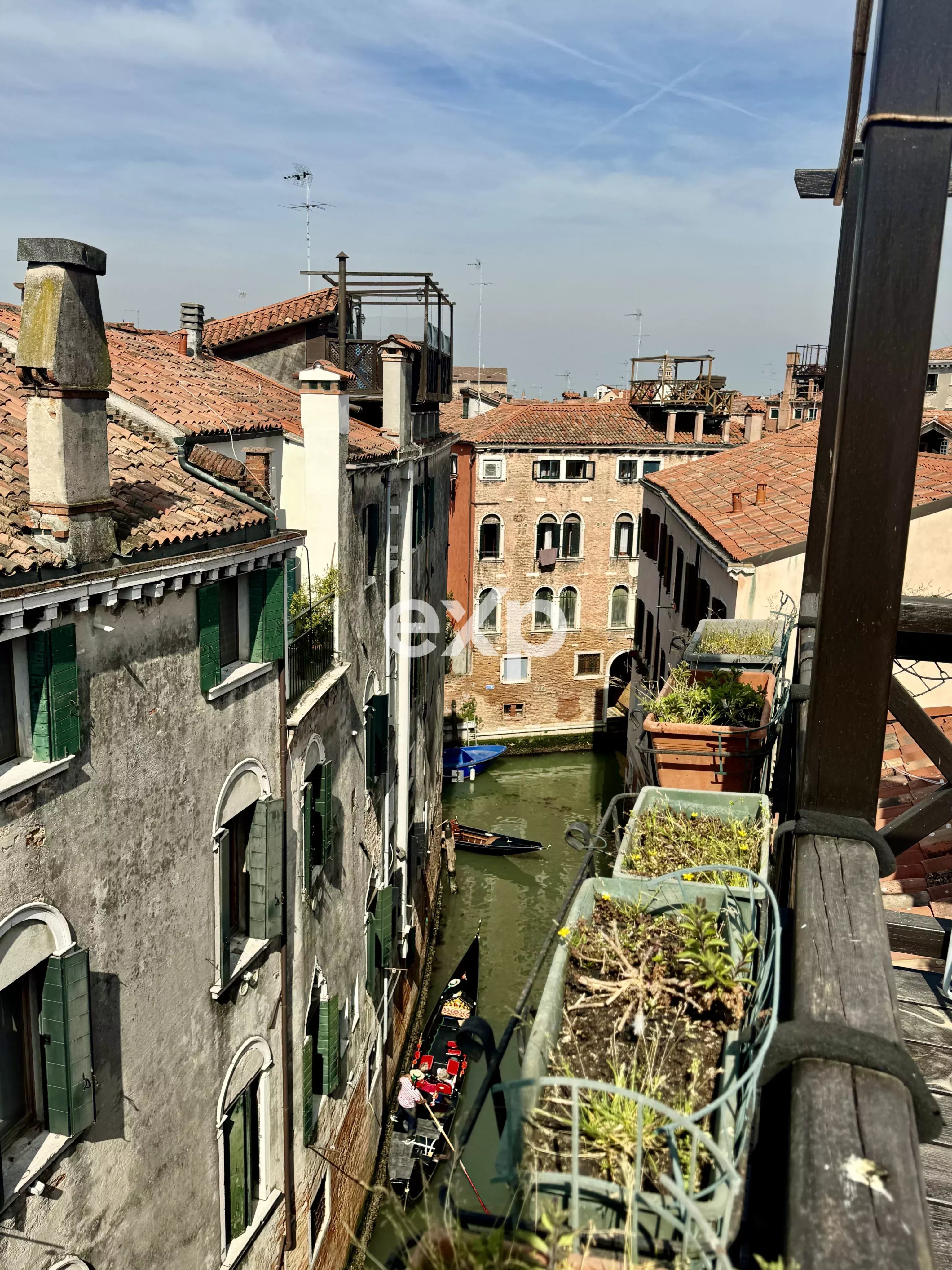 Venezia - duplex con altana in palazzo cinqucentesco