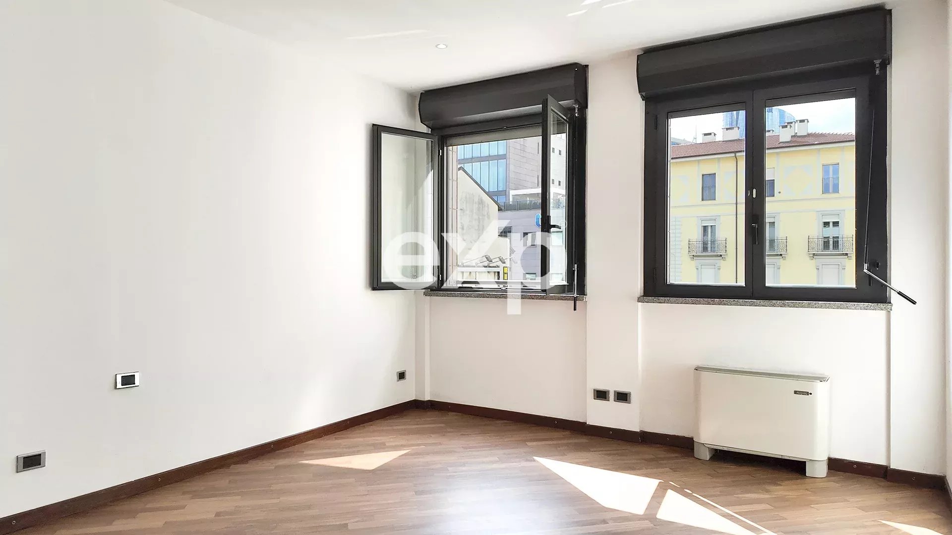 Trilocale di Prestigio con Terrazzo e Box Auto – Via Gustavo Fara 13, Milano