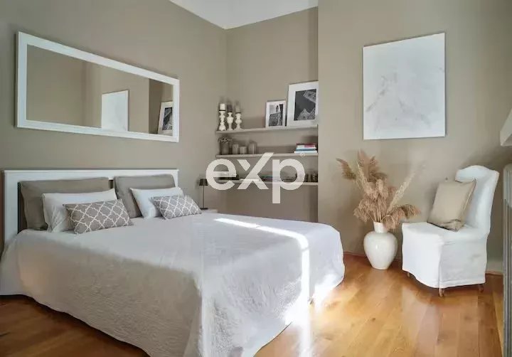 FIRENZE/centro:Appartamento Esclusivo con Terrazza vista Arno
