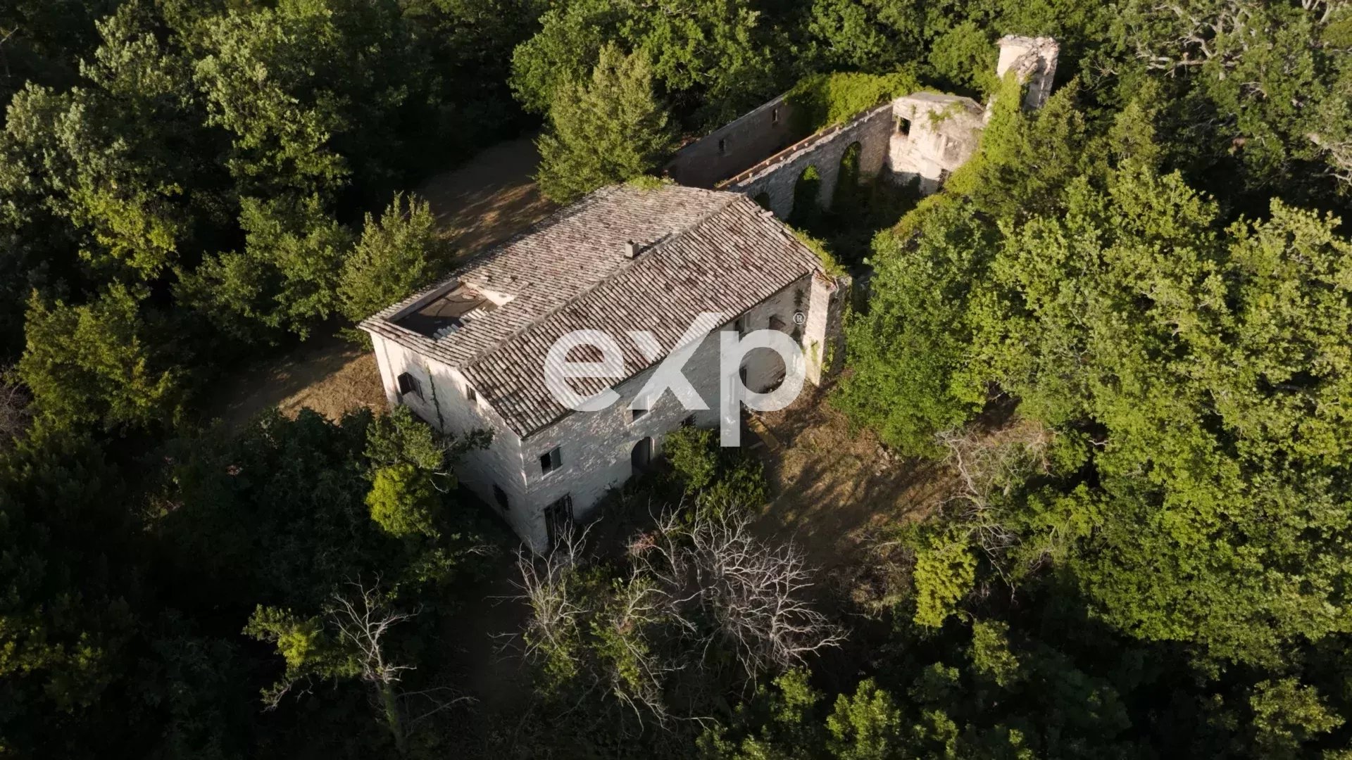 House for sale in Cagli, strada Monte Paganuccio n. snc,, 61043 Cagli, 440 m²
