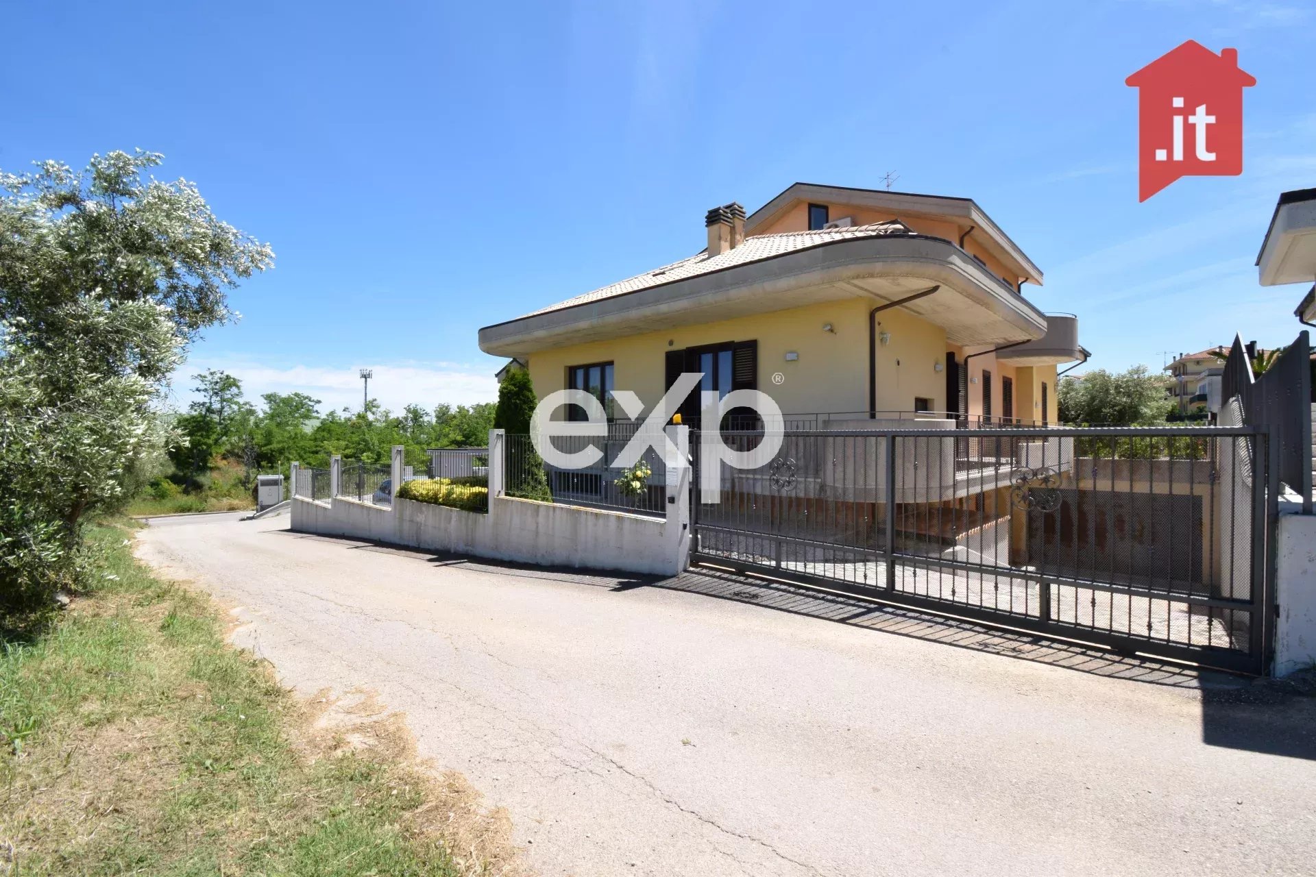Casa in vendita a Vasto, 400 m²