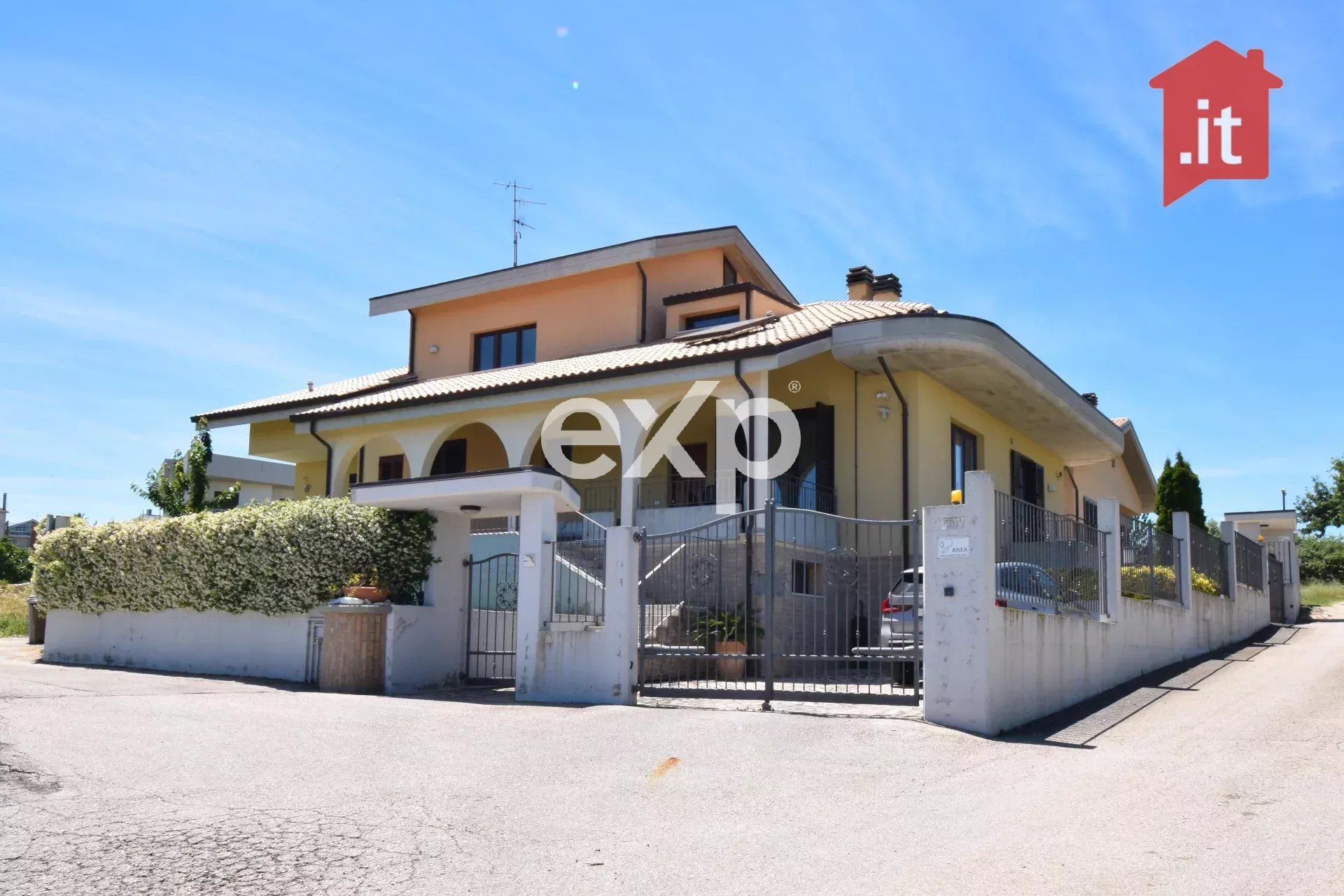 Casa in vendita a Vasto, 400 m²