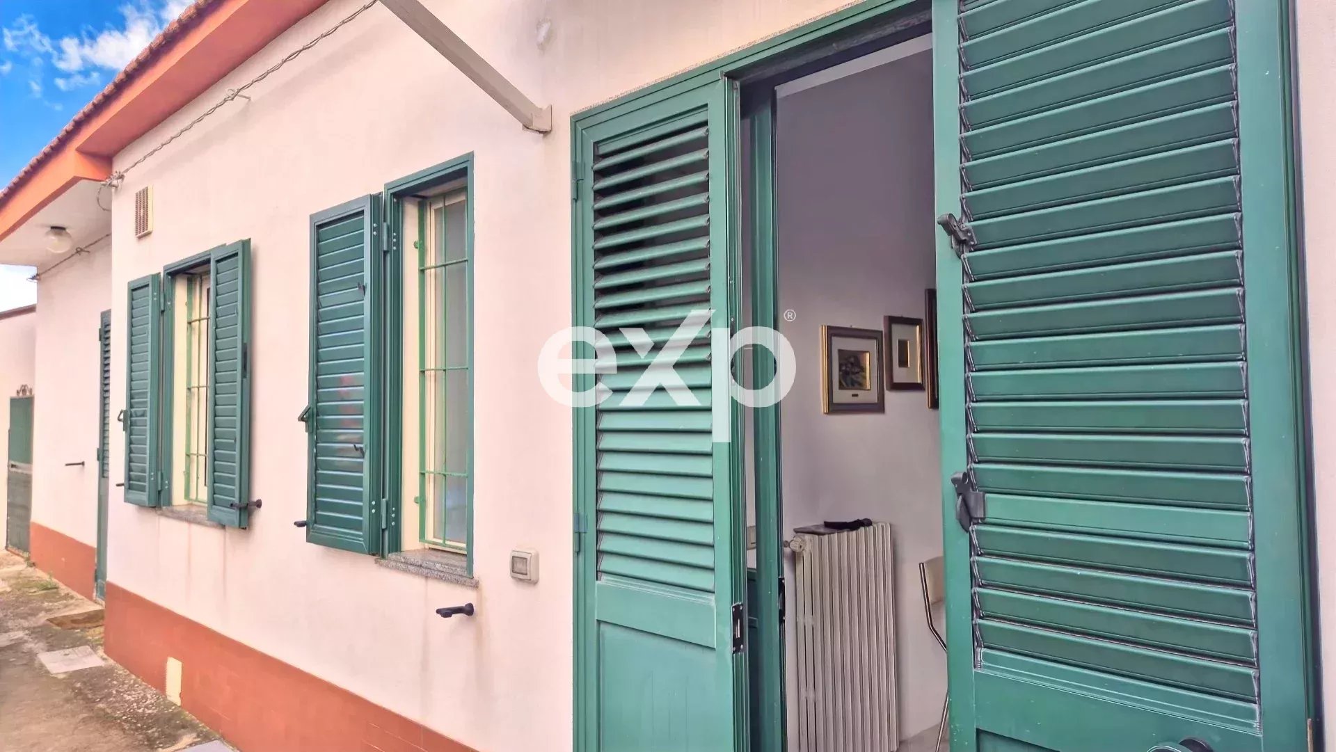 Casa singola con giardino e garage Sorda