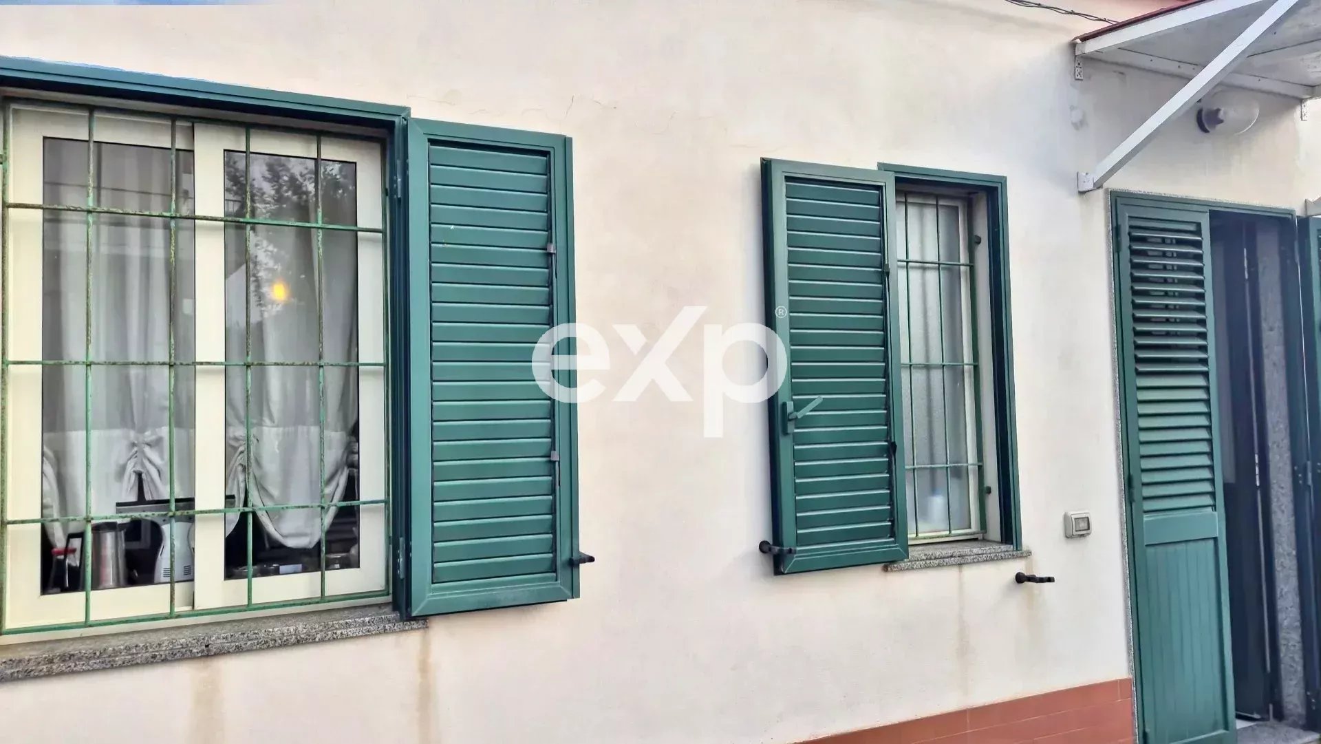 Casa singola con giardino e garage Sorda