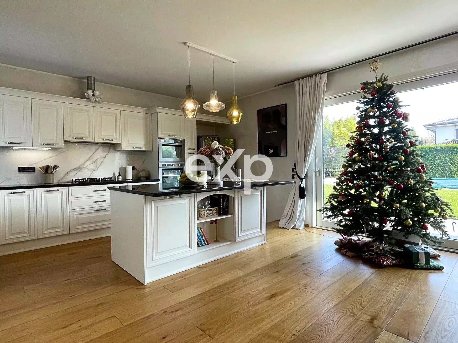 Casa in vendita a Venezia, 331 m²