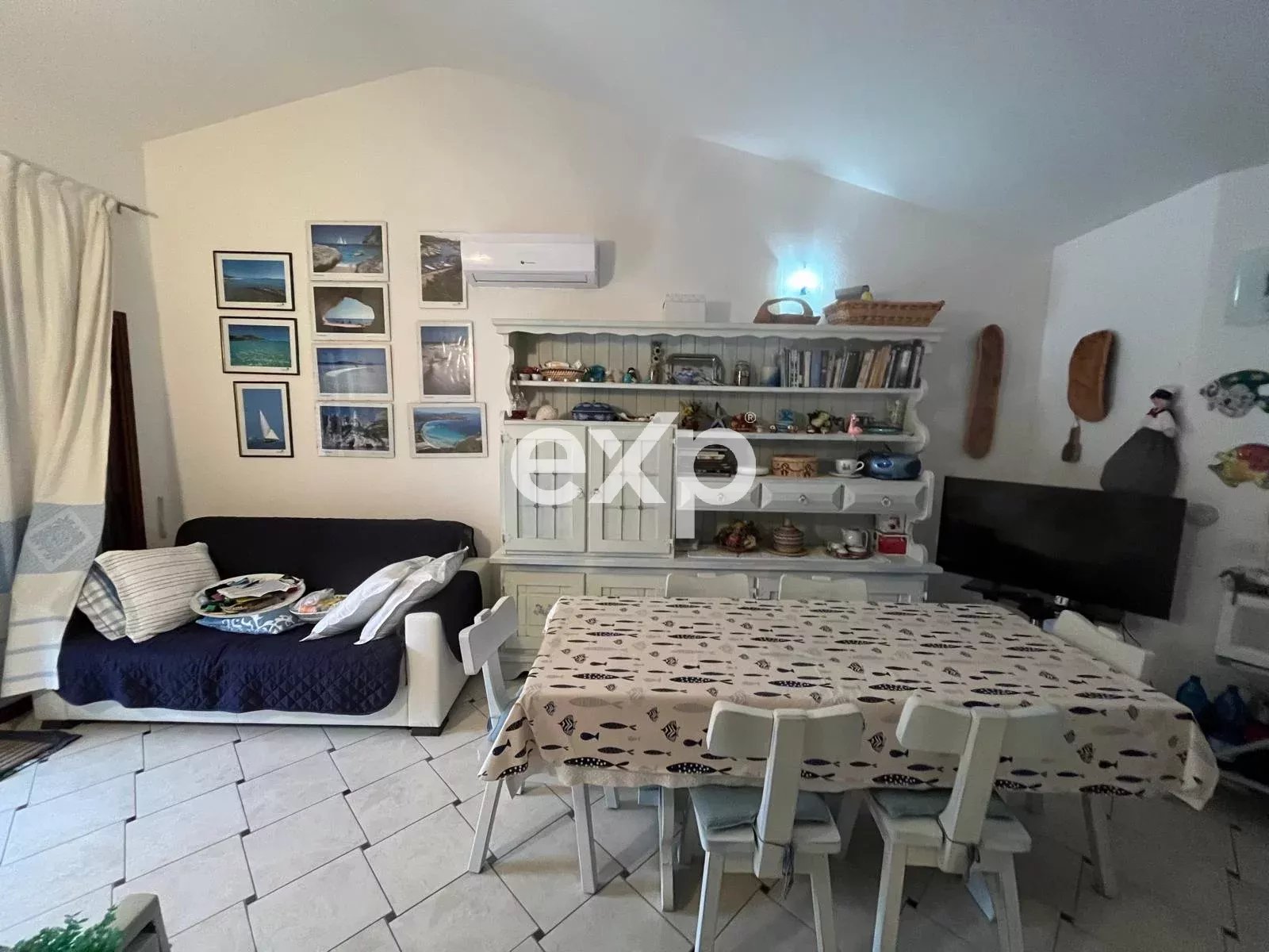 Villetta a schiera a pochi minuti da Porto Taverna – Ottimo investimento