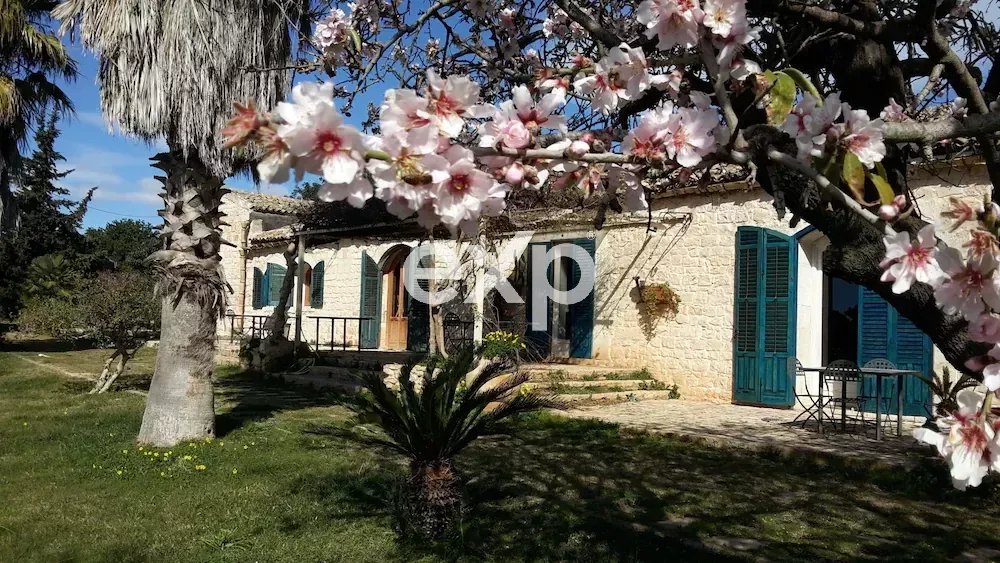 Elegante casale siciliano dell’Ottocento