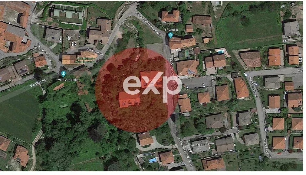 Complesso residenziale in costruzione con giardini e autorimesse – Brenta (VA)