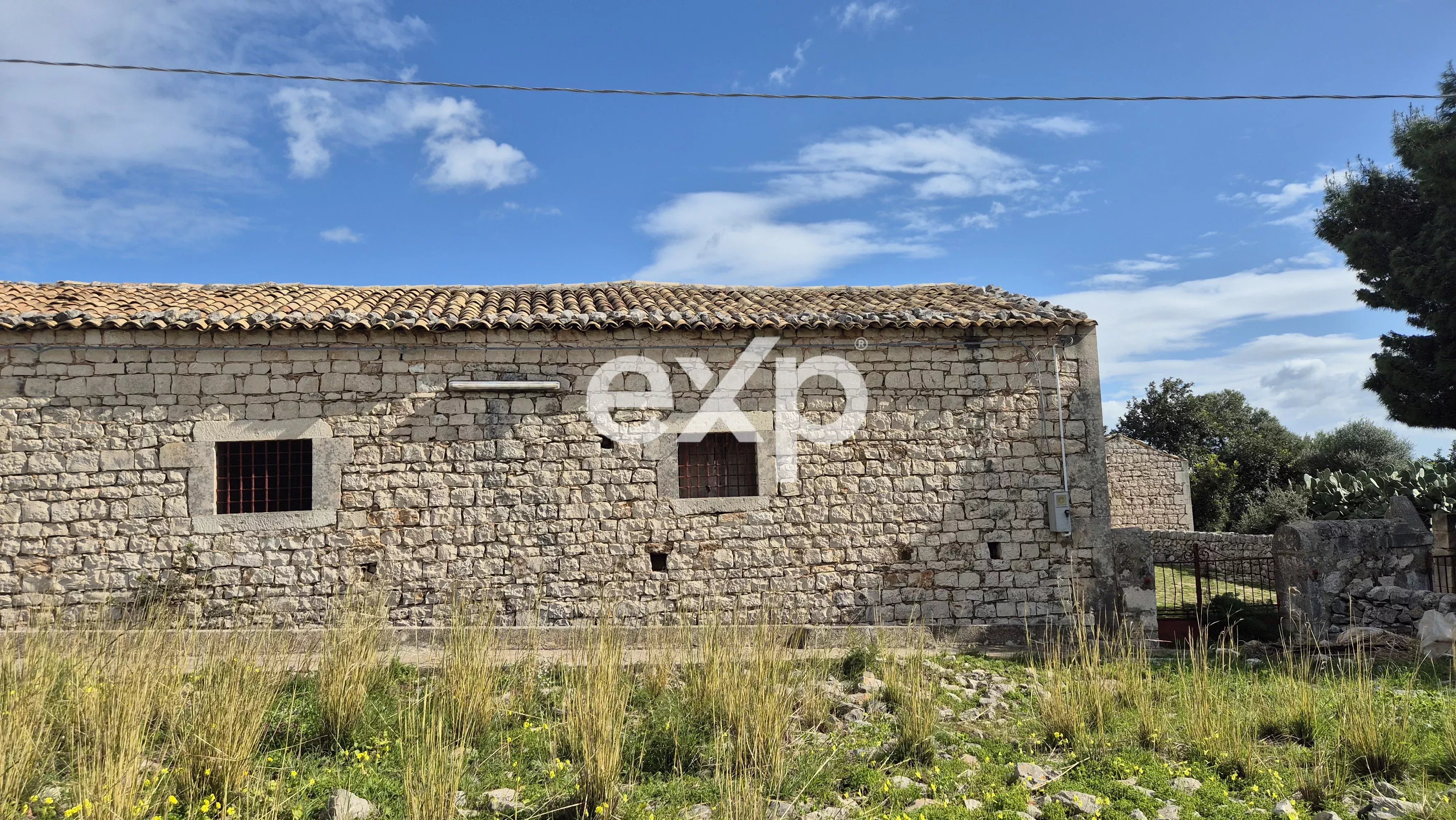 Antica Masseria in Pietra con Vista Mare