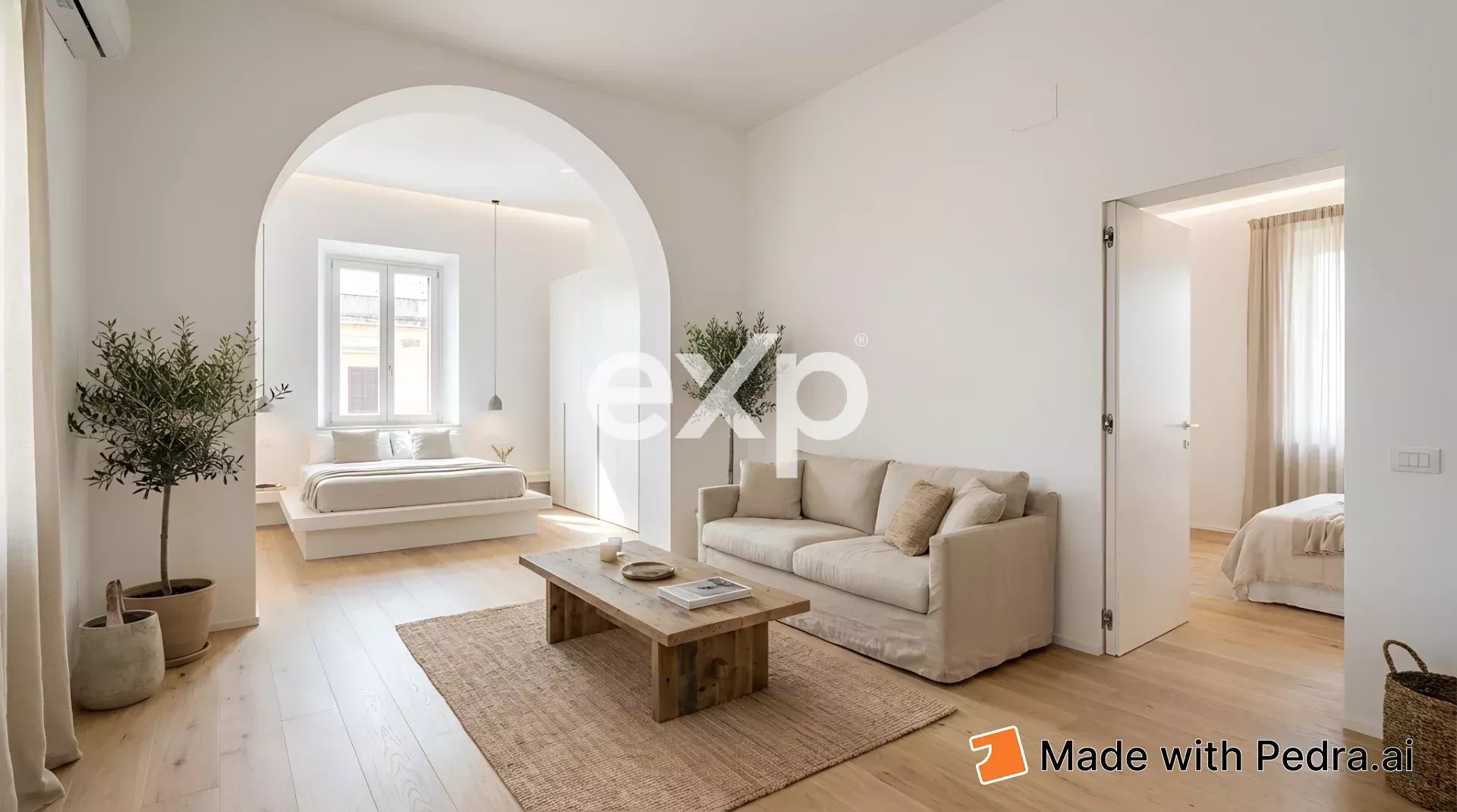 Villa indipendente con giardino e doppi accessi