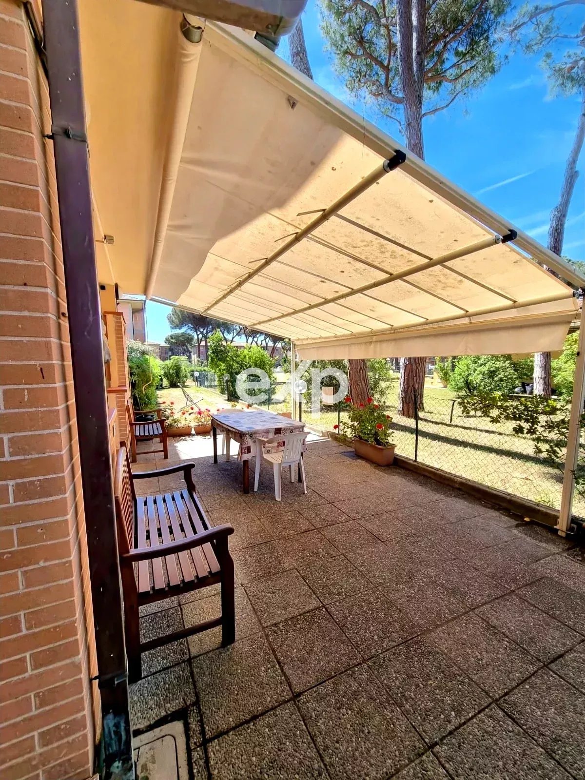 Splendid Three-Room Apartment for Sale with Outdoor Spaces Just 300 Meters from the Sea