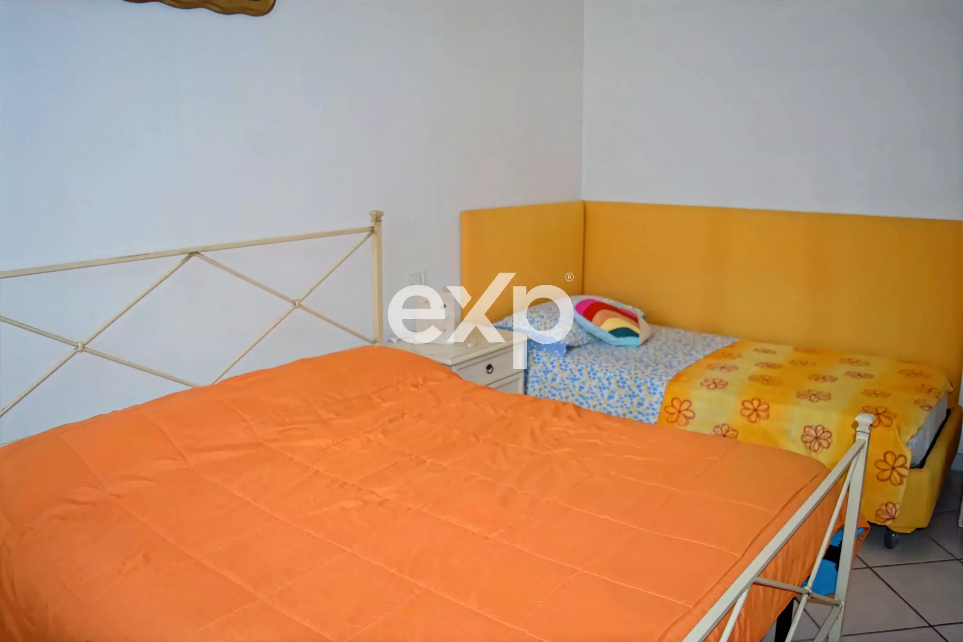 **Splendido Trilocale in Vendita con Spazi Esterni a soli 300 metri dal mare**