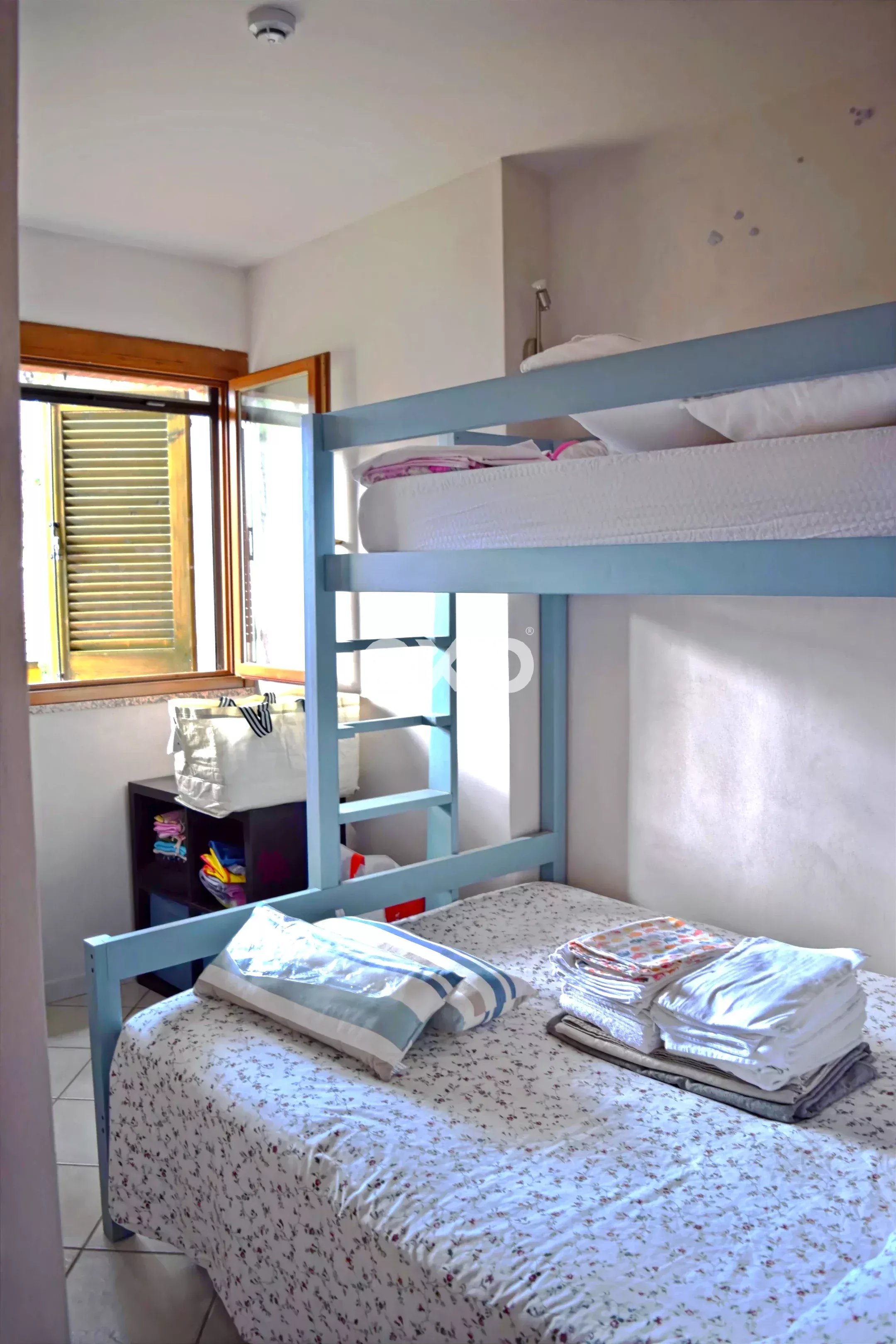 Splendid Three-Room Apartment for Sale with Outdoor Spaces Just 300 Meters from the Sea 4