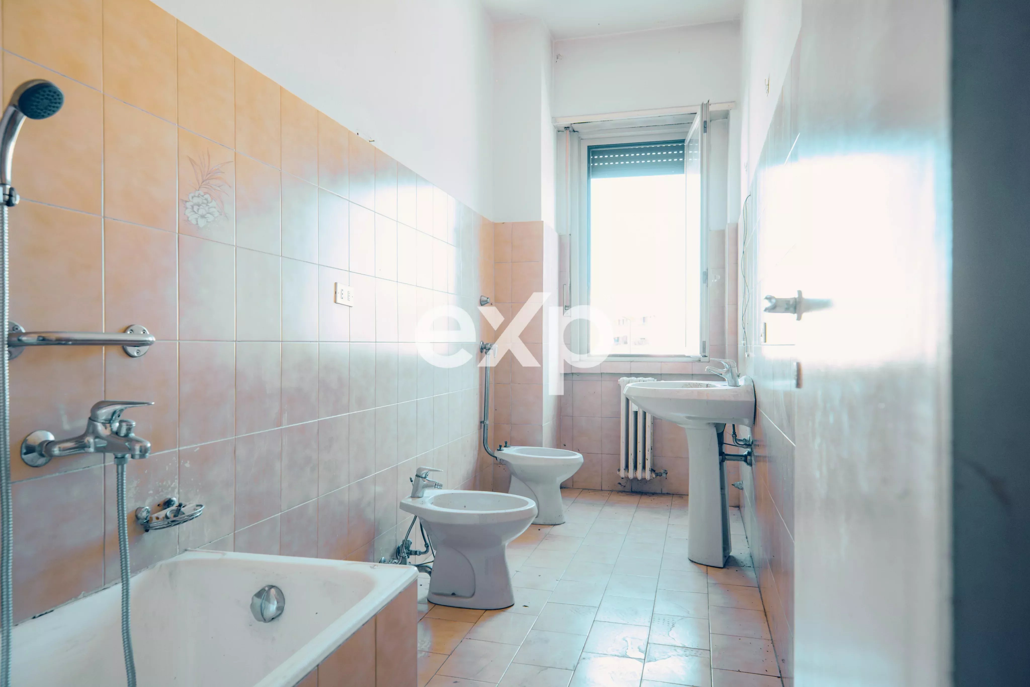Appartamento in vendita a Castellanza, Via Buon Gesu', 1, 21053 Castellanza, 60 m²