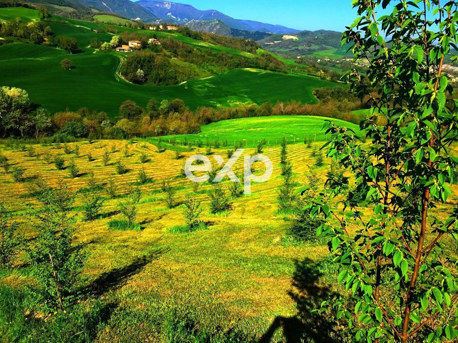 Casa in vendita a Cagli, Strada Valubbio, 29, 61043 Cagli, 900 m²