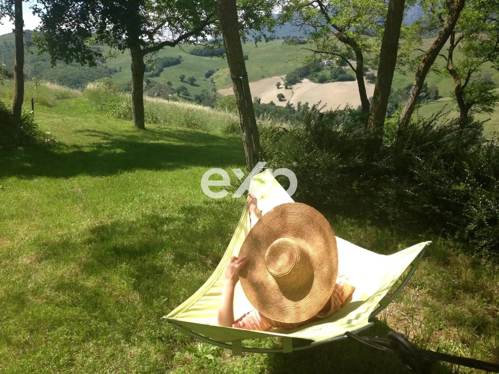 Casa in vendita a Cagli, Strada Valubbio, 29, 61043 Cagli, 900 m²