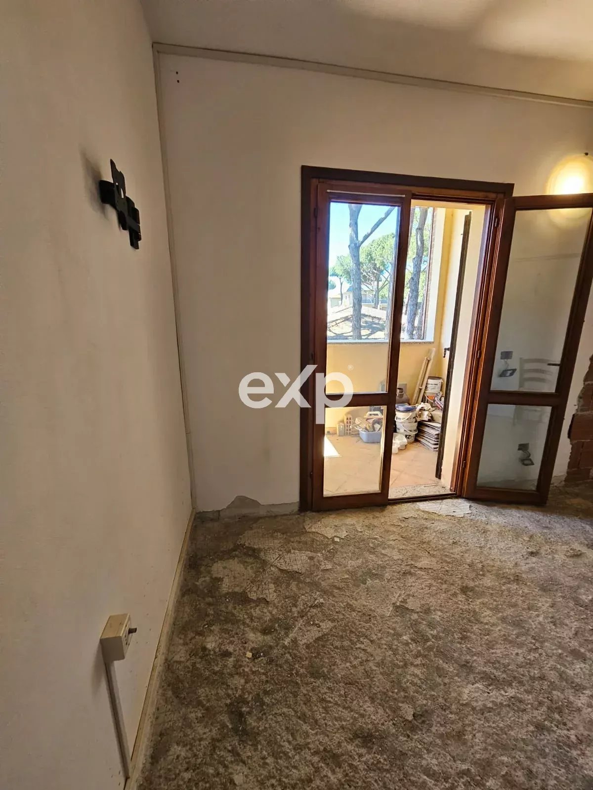 *Trilocale ristrutturato con grande terrazza a soli 300 mt dal mare – Marina di Grosseto*