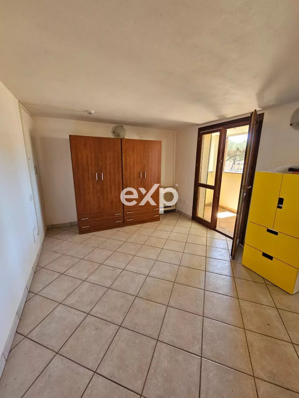 *Trilocale ristrutturato con grande terrazza a soli 300 mt dal mare – Marina di Grosseto*