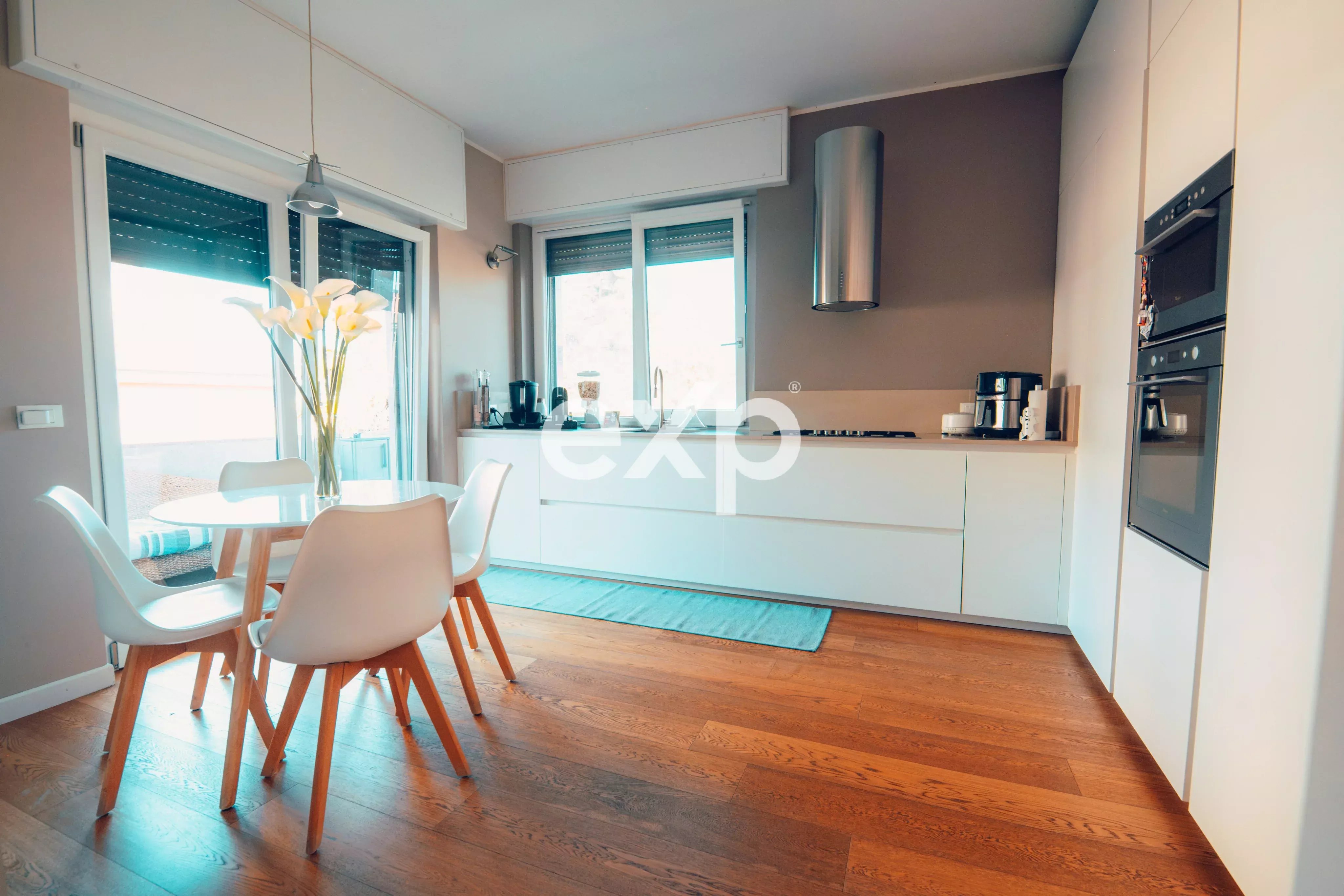 APPARTEMENTO QUADRILOCALE CON TERRAZZO