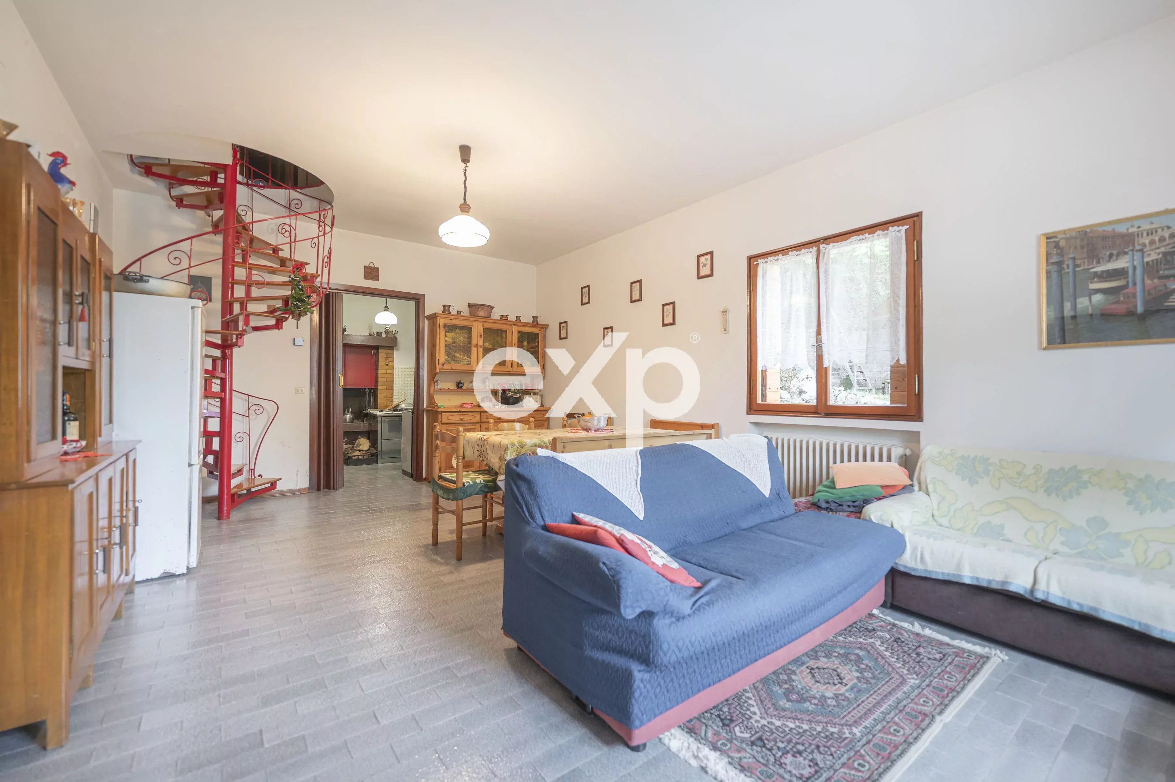 Casa abbinata 3 camere 2 bagni con verde privato