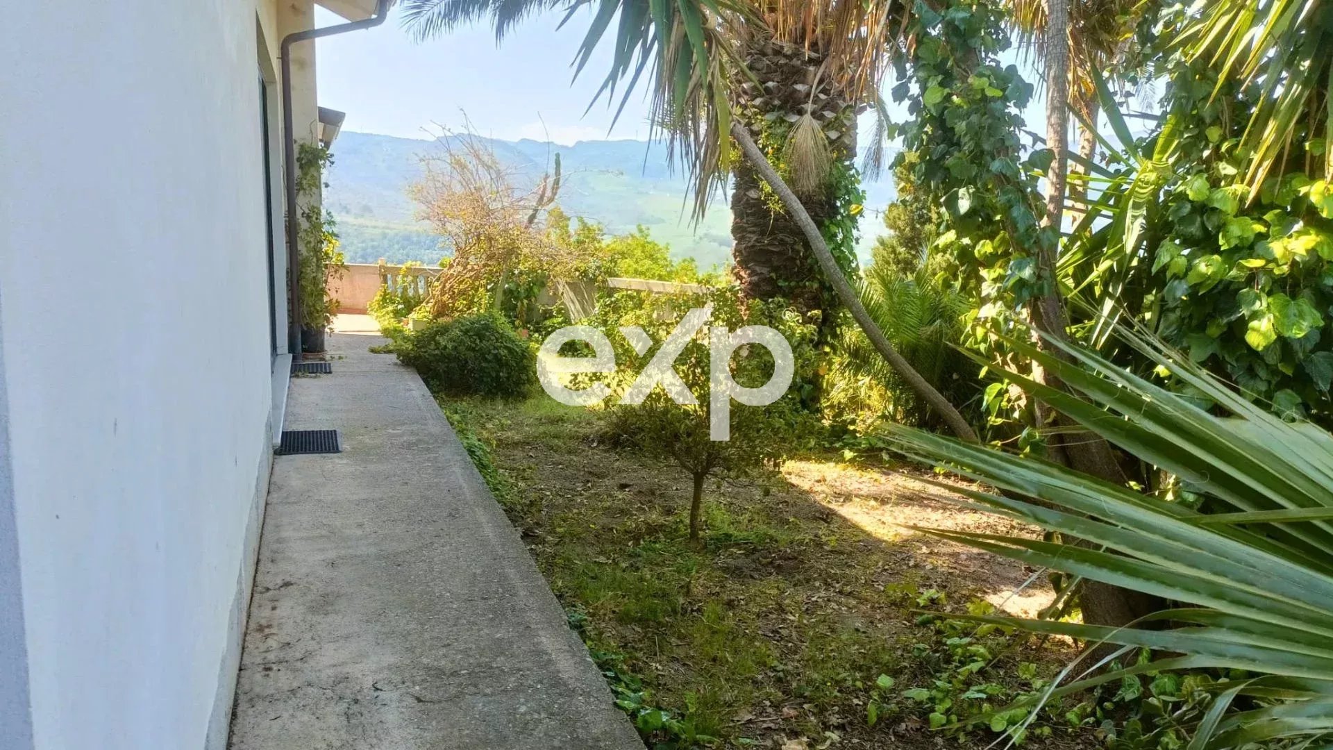 Casa in vendita a Patti, Contrada Scarpiglia, 44, 98066 Patti, 426 m²