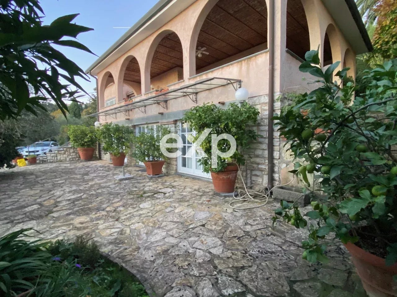 Villa Vista Mare Panoramica 390 mq | Massarosa Versilia