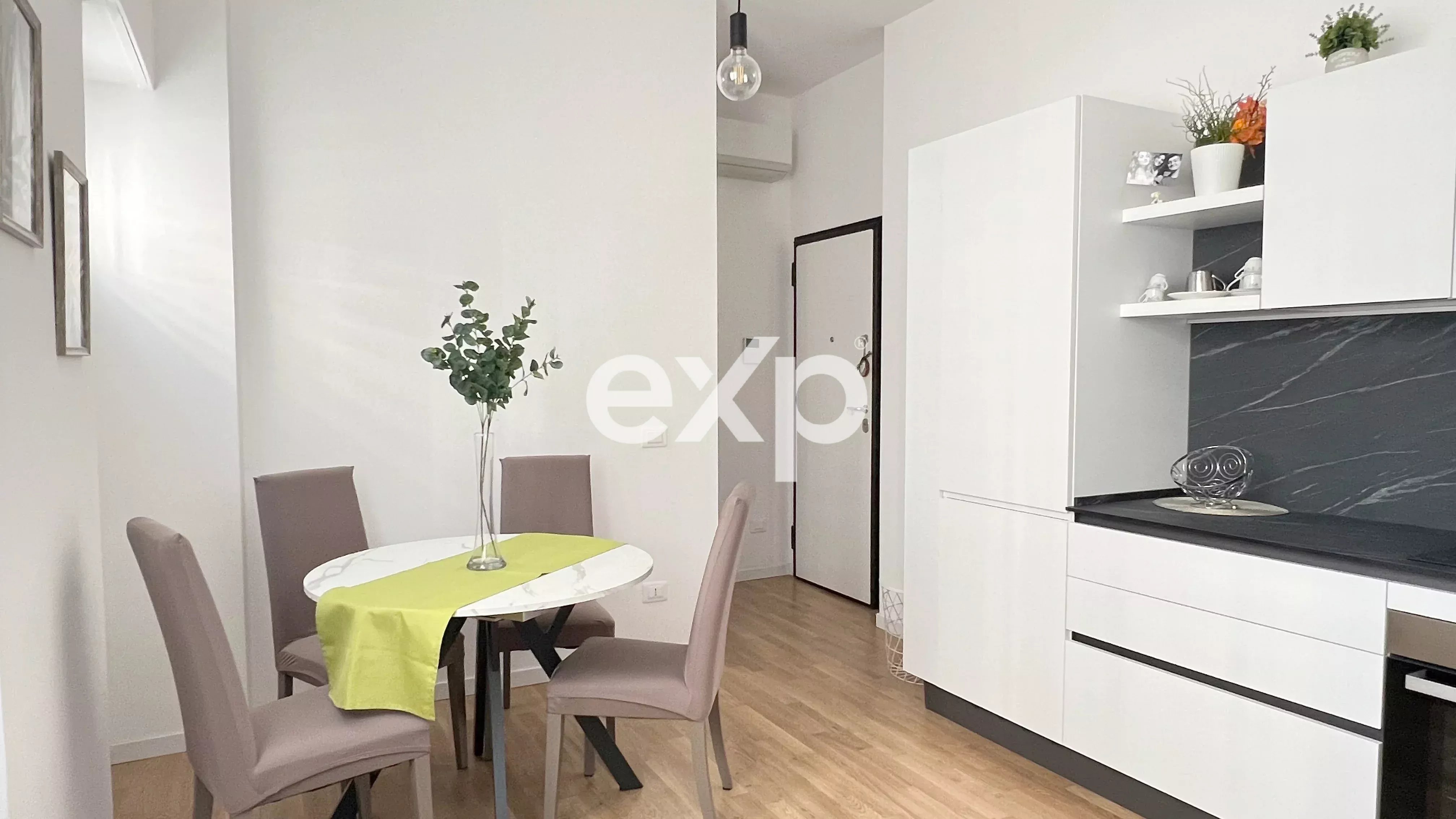 Appartamento in vendita a Milano, Via Privata Antonio Meucci, 61, 20100 Milano, 81 m²